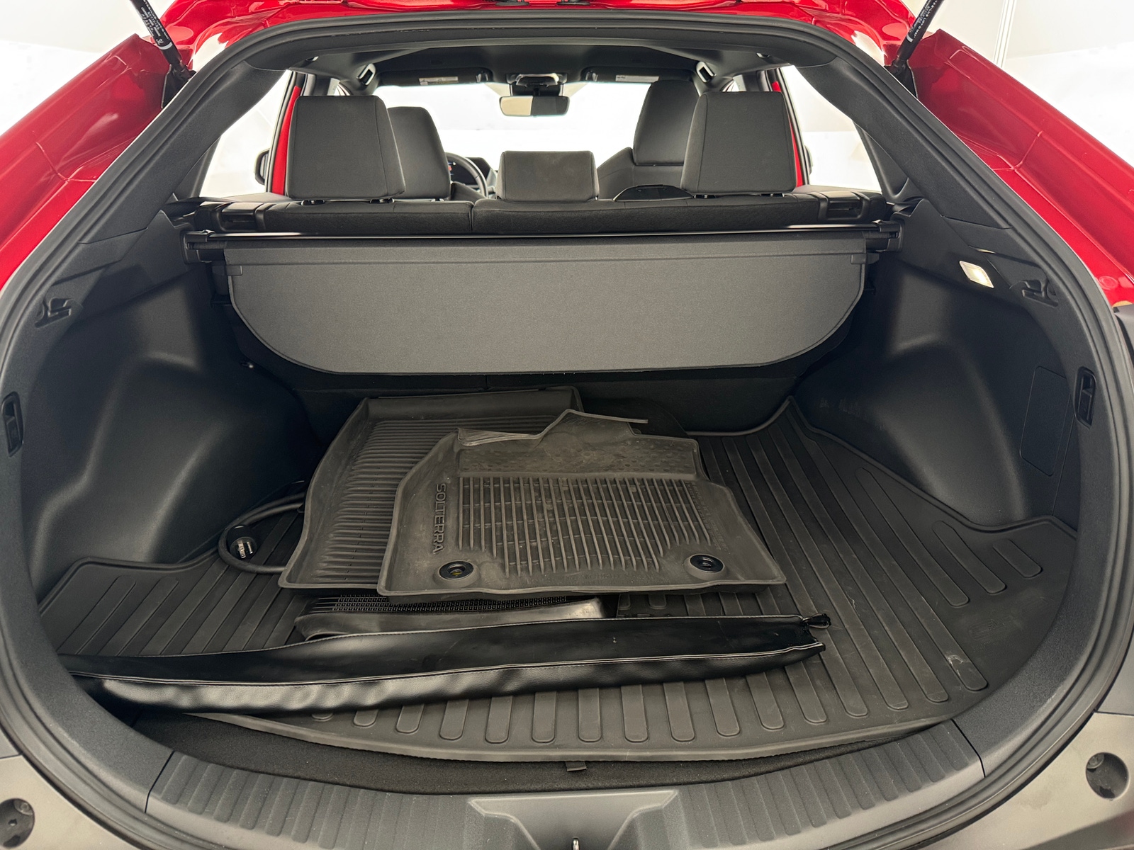 Thumbnail: 2023 Subaru Solterra - 7