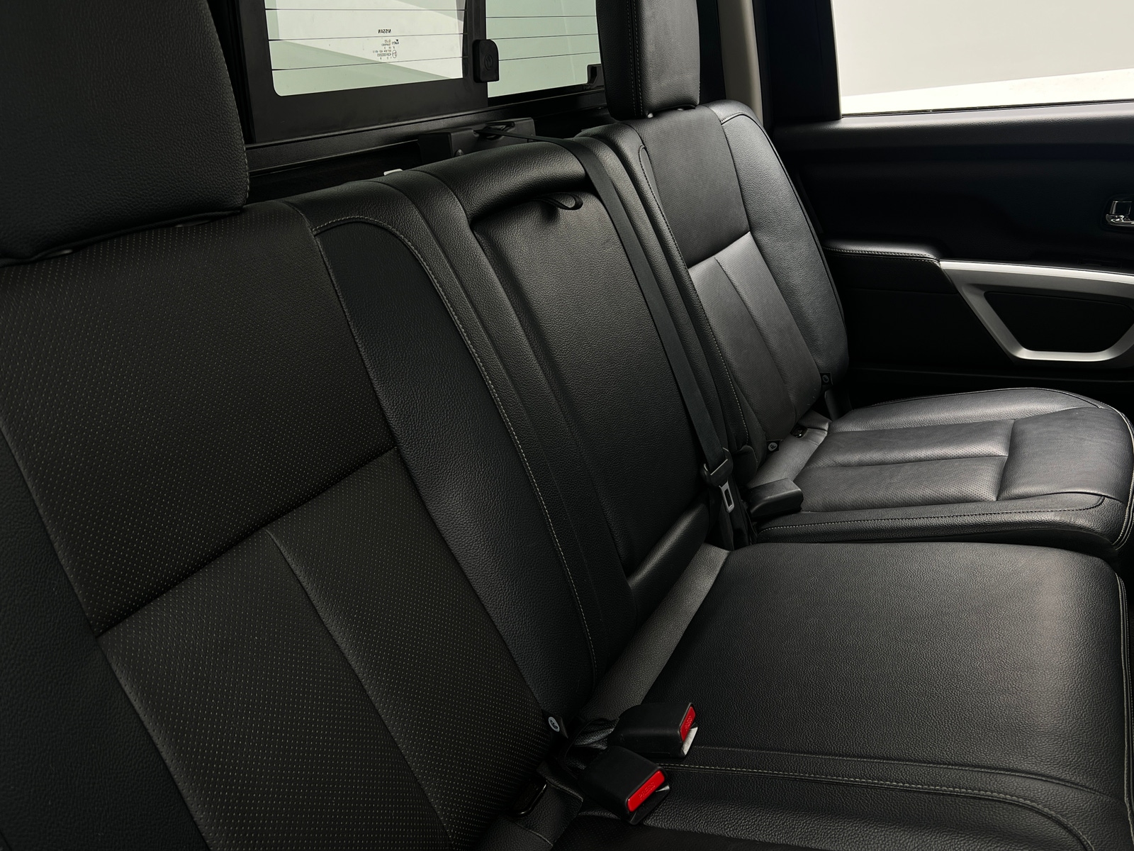 Thumbnail: 2020 Nissan Titan - 5