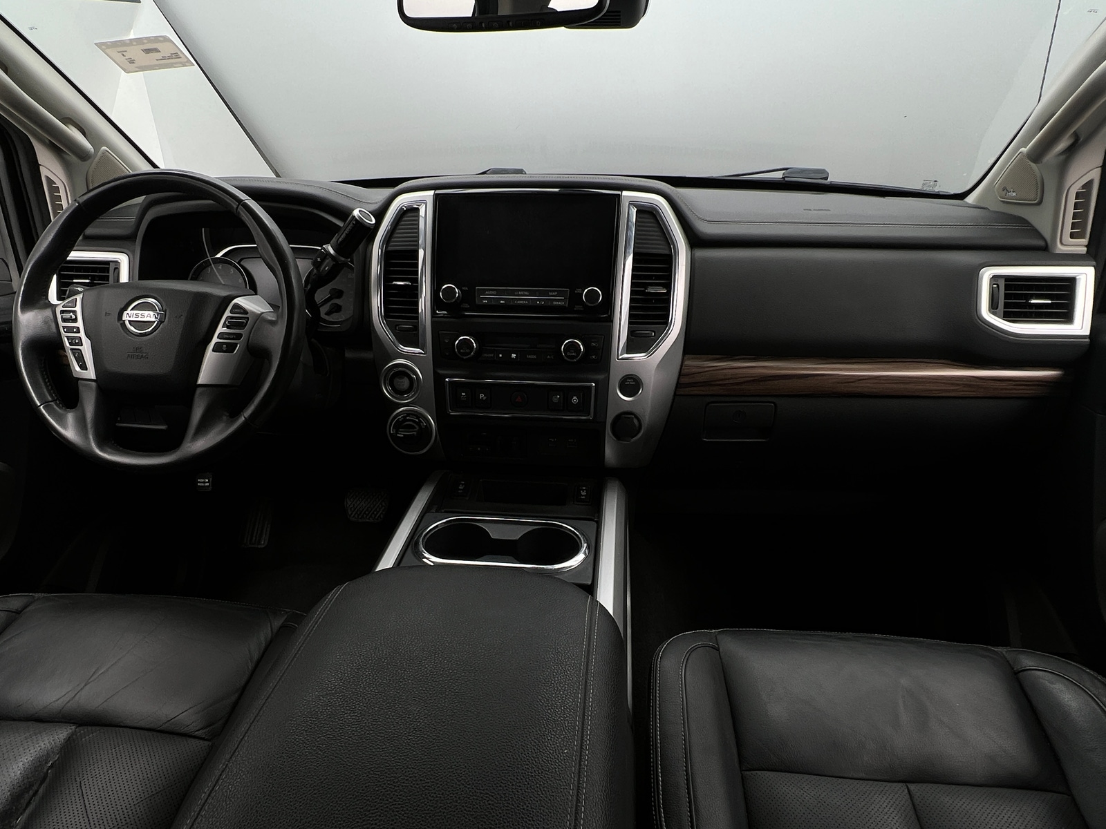 Thumbnail: 2020 Nissan Titan - 2