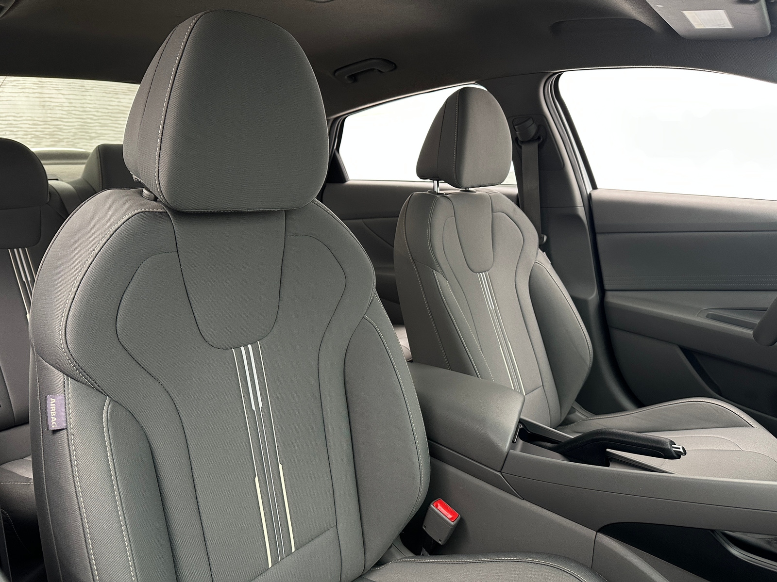 Thumbnail: 2021 Hyundai Elantra - 2