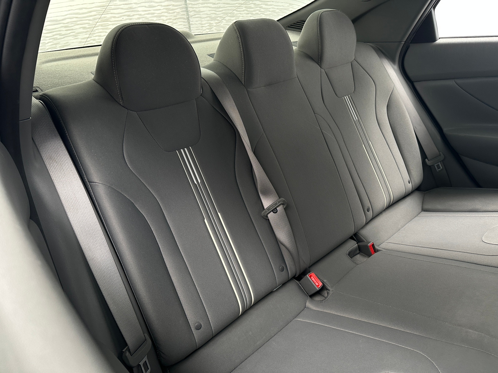 Thumbnail: 2021 Hyundai Elantra - 6