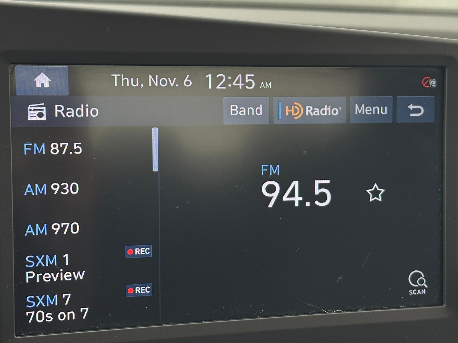 Thumbnail: 2021 Hyundai Elantra - 4