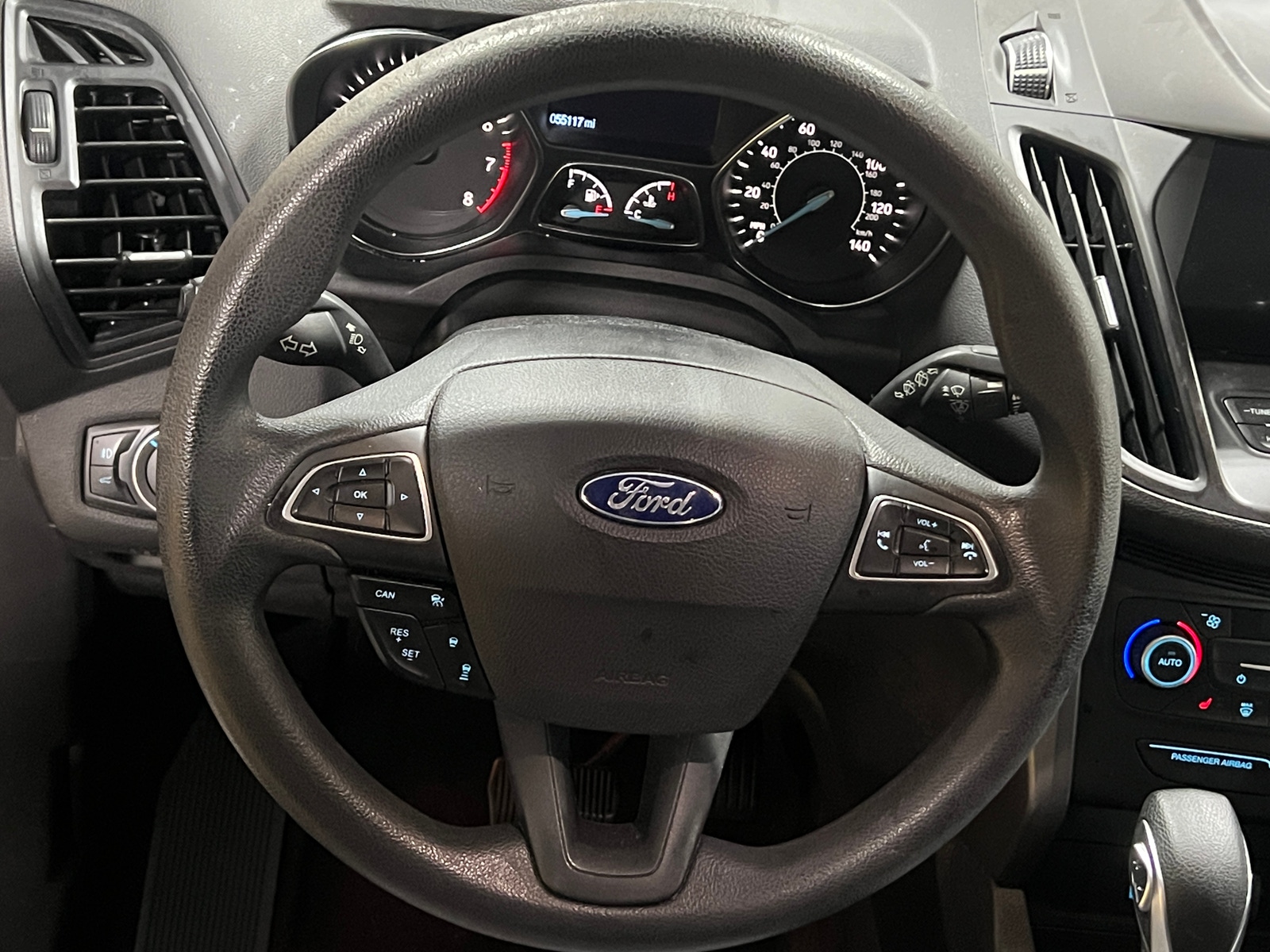 Thumbnail: 2019 Ford Escape - 5