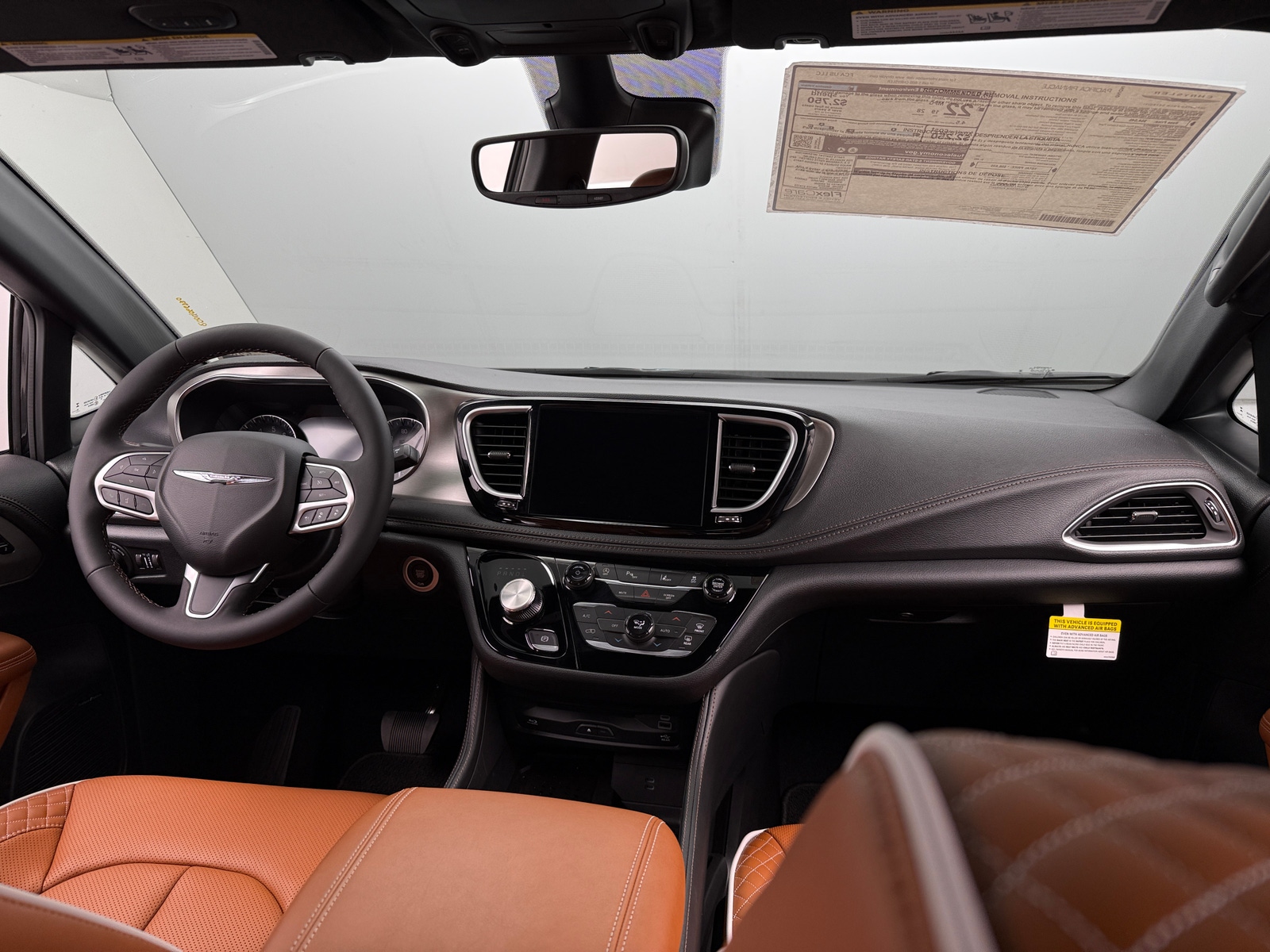 Thumbnail: 2026 Chrysler Pacifica - 2