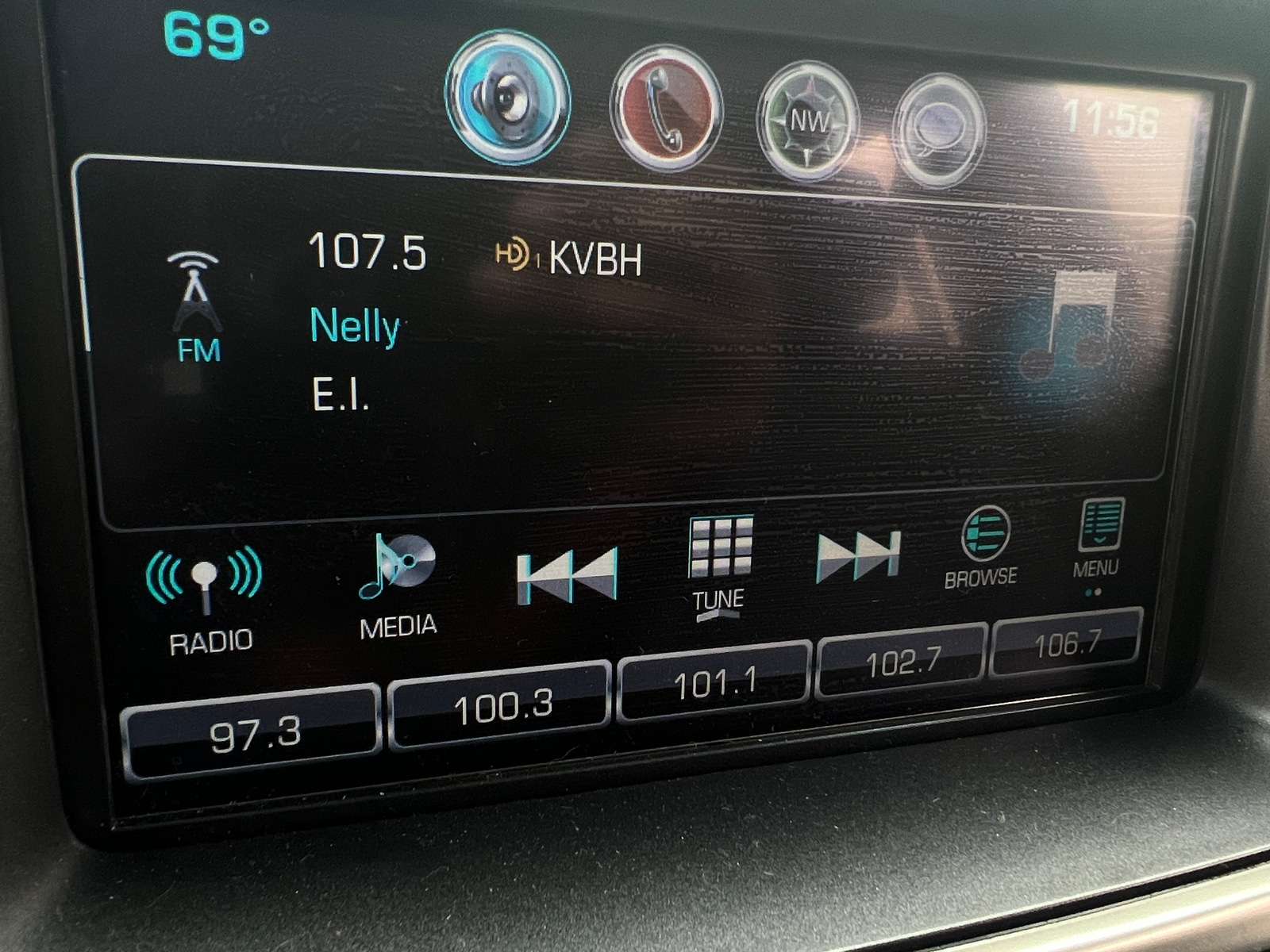 Thumbnail: 2019 Chevrolet Tahoe - 4