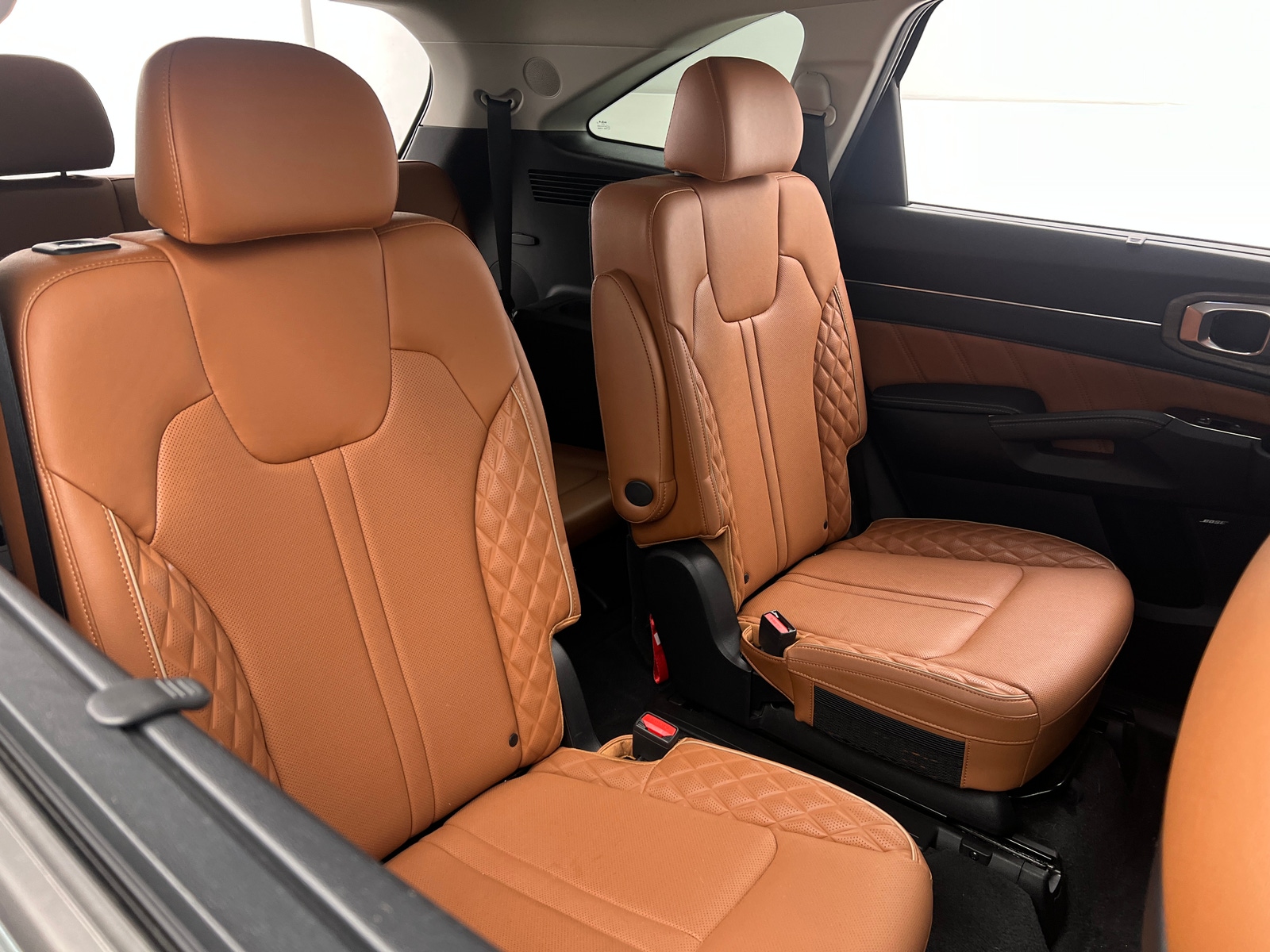 Thumbnail: 2023 Kia Sorento - 5