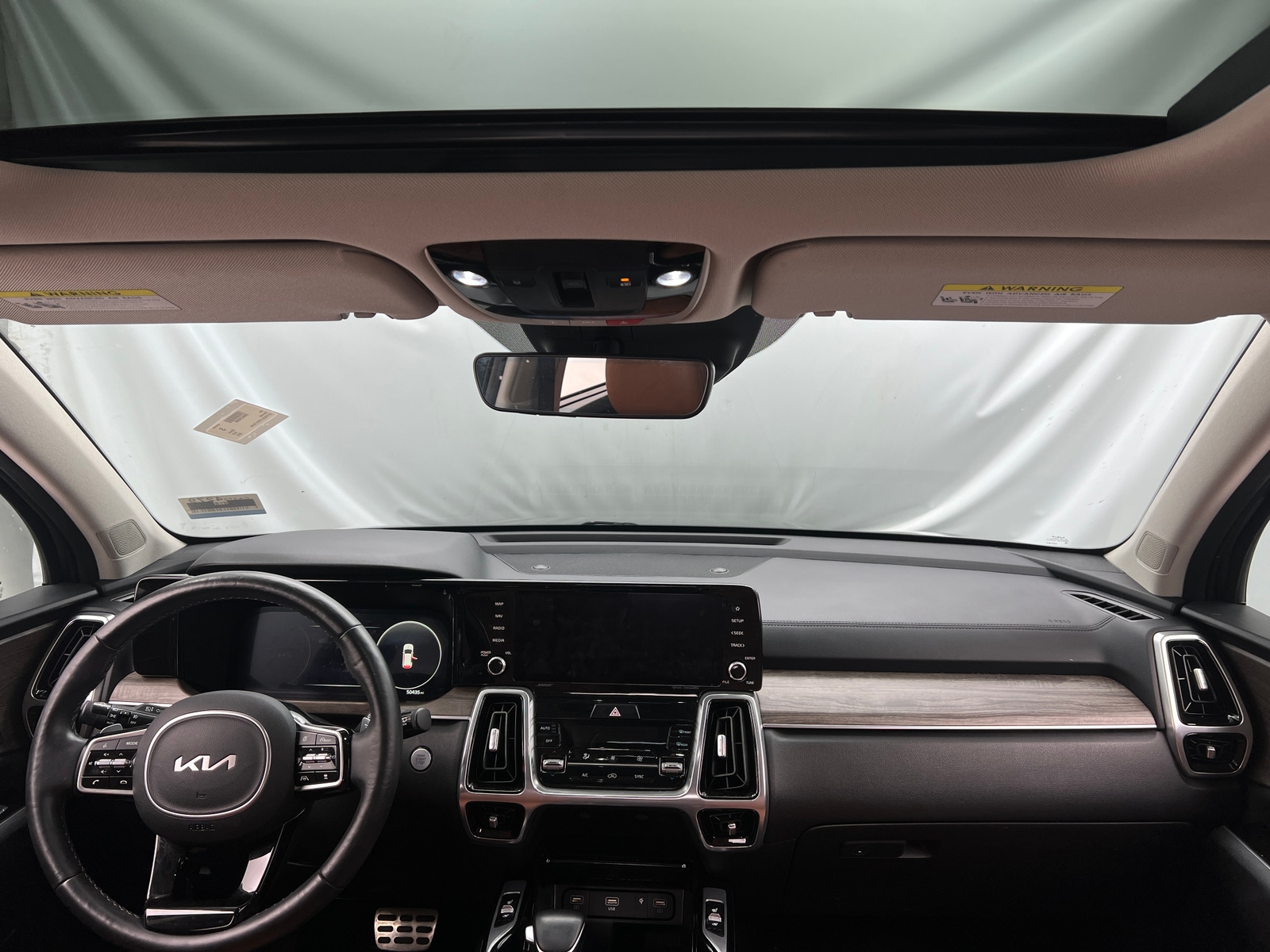 Thumbnail: 2023 Kia Sorento - 2