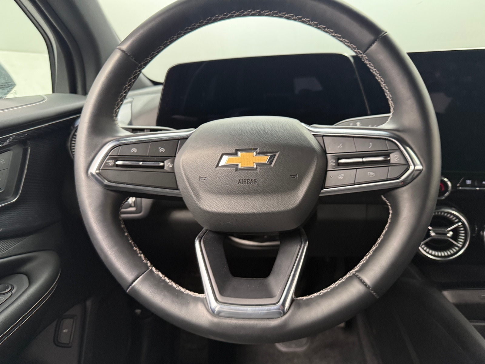 Thumbnail: 2024 Chevrolet Blazer EV - 5