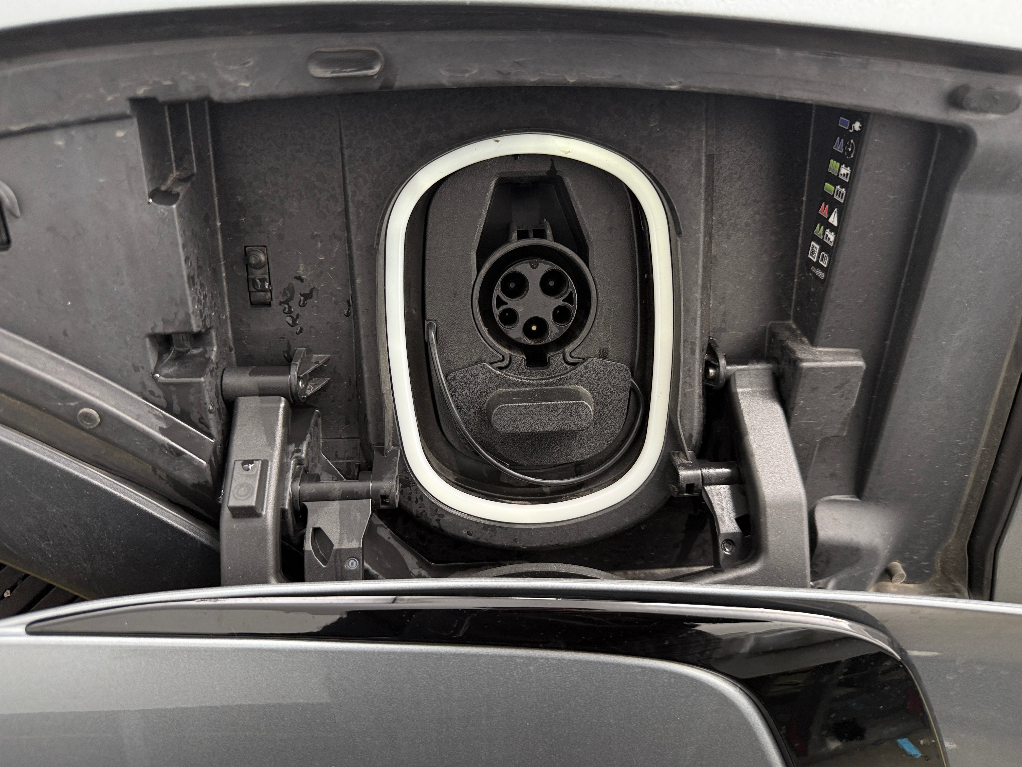 Used 2024 Chevrolet Blazer EV LT with VIN 3GNKDBRJ3RS289019 for sale in Oak Creek, WI