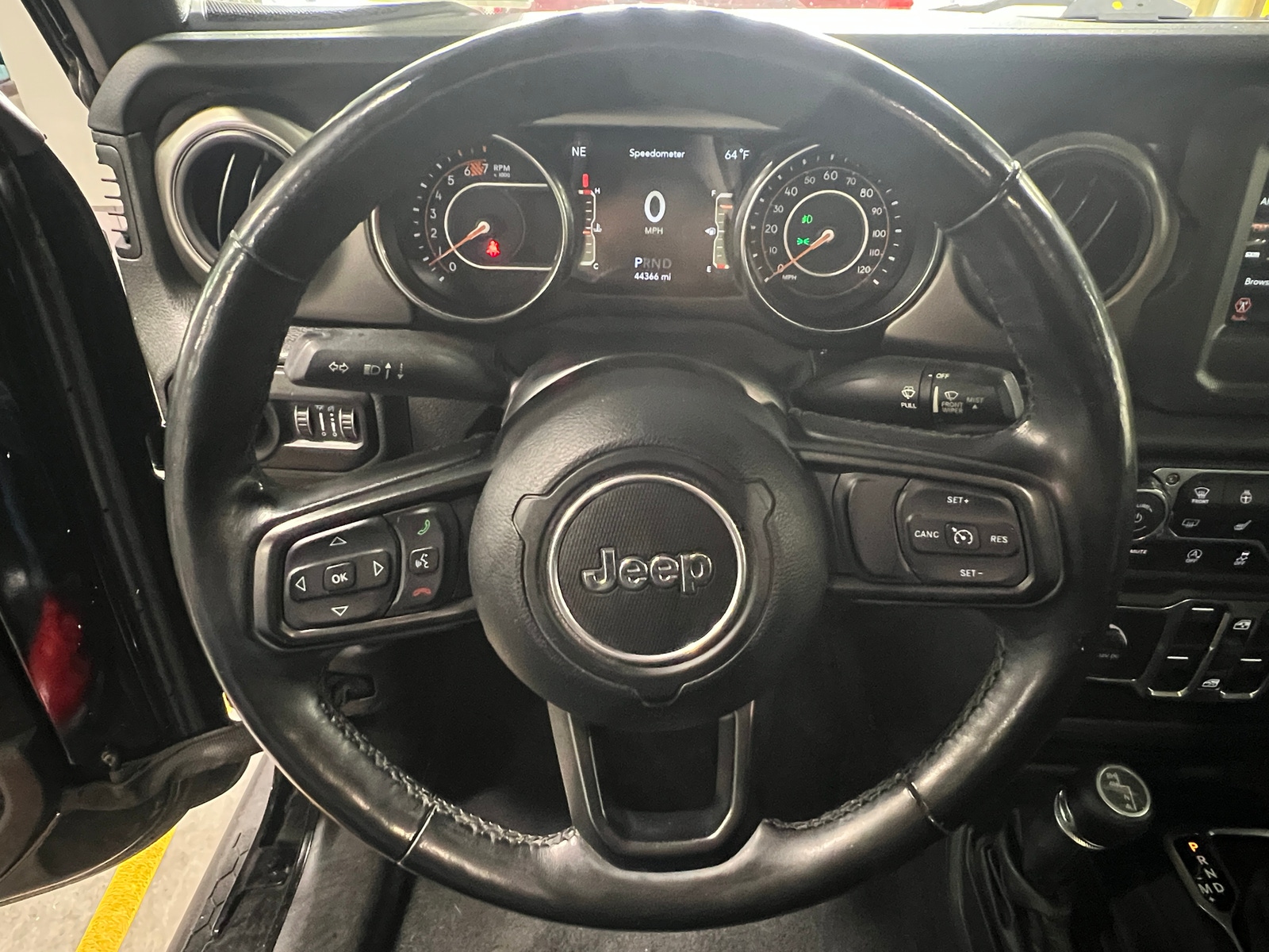 Thumbnail: 2020 Jeep Wrangler - 5