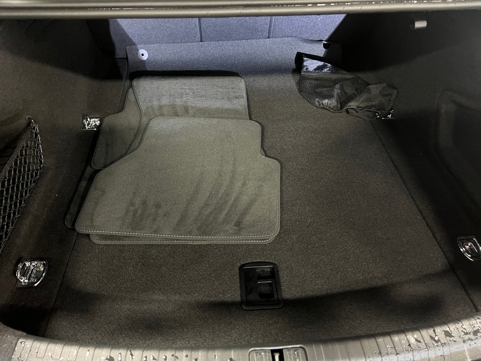 Thumbnail: 2025 Audi A6 - 6