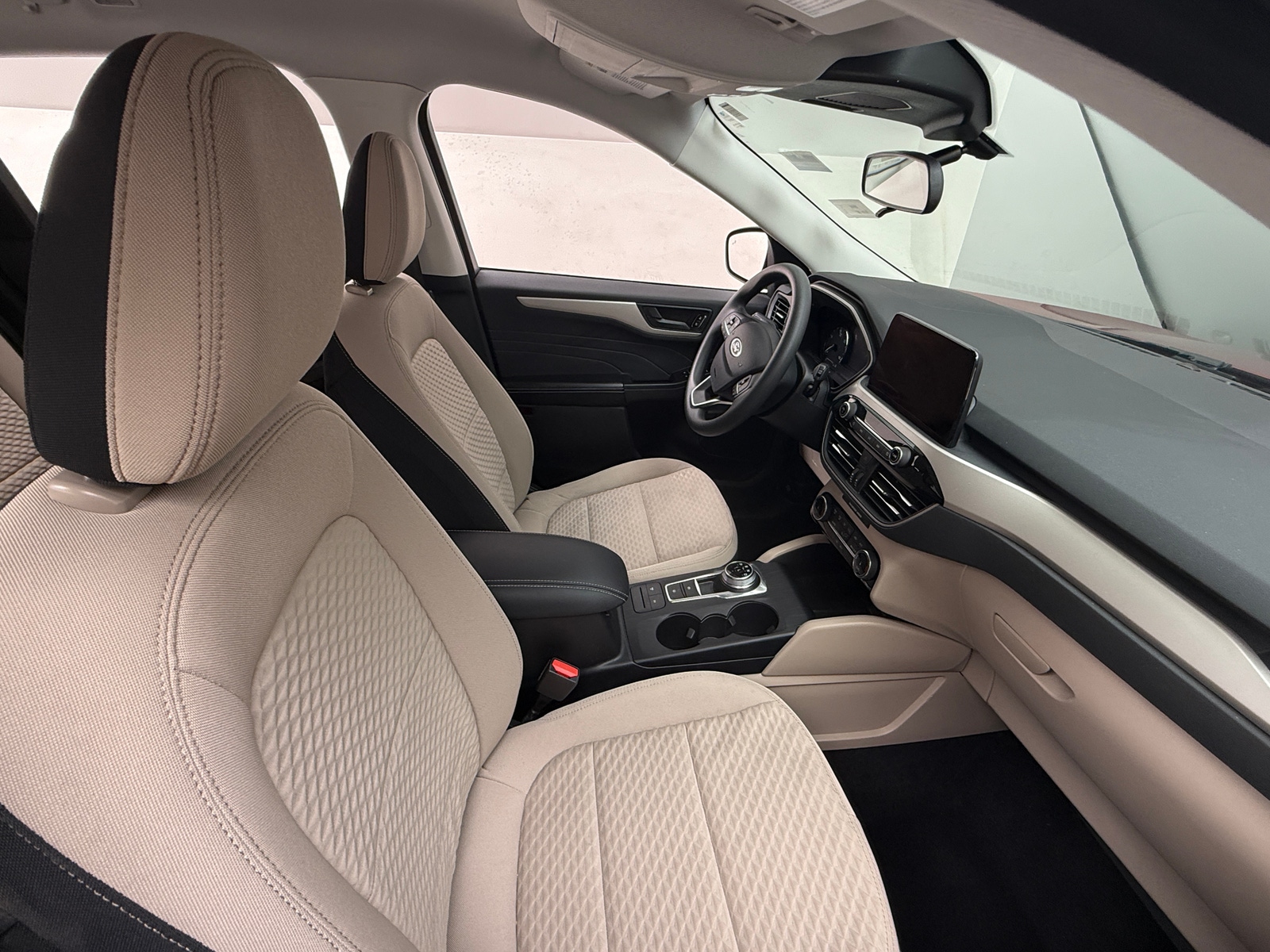 Thumbnail: 2022 Ford Escape - 2