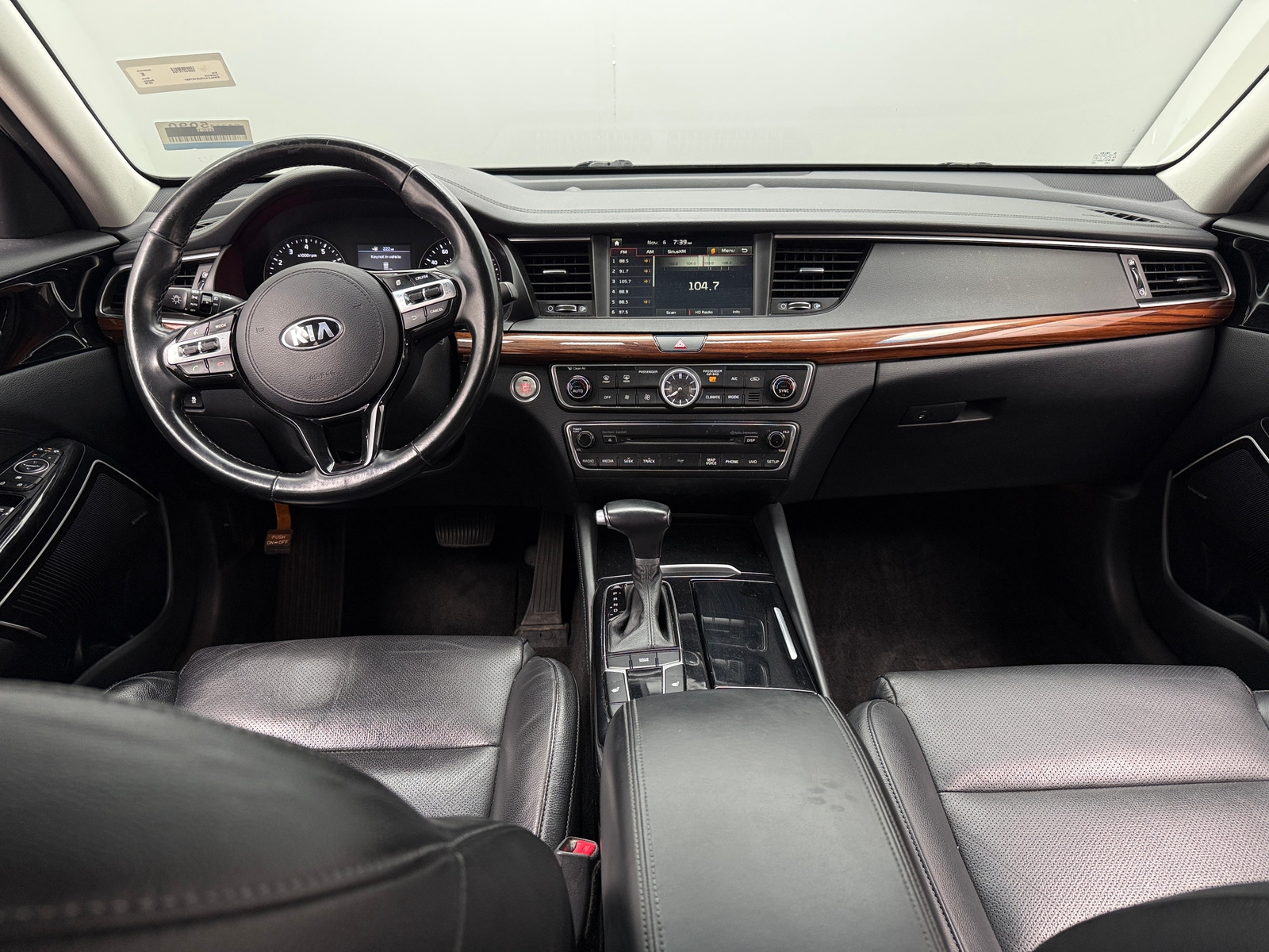 Thumbnail: 2018 Kia Cadenza - 2