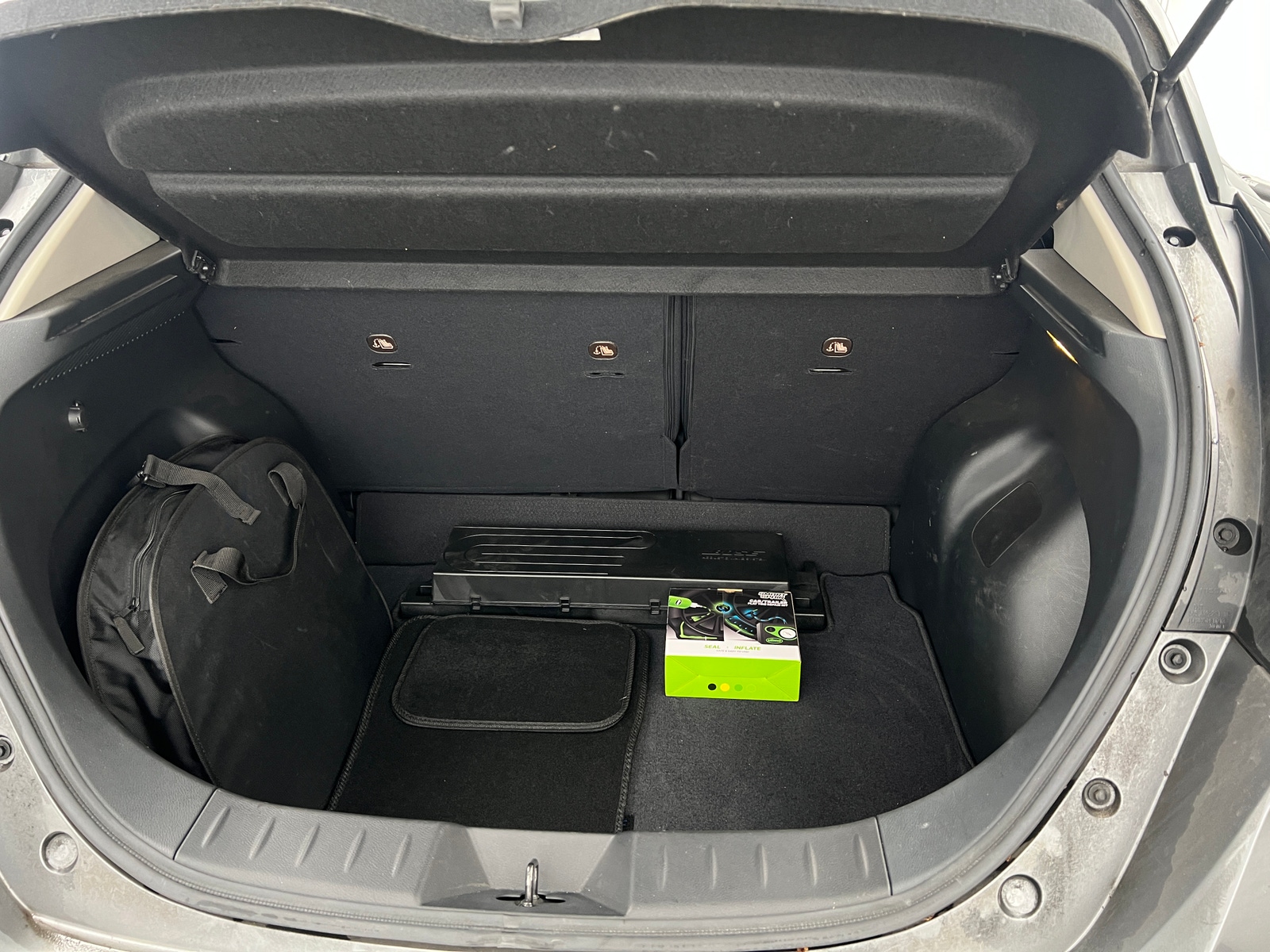 Thumbnail: 2019 Nissan Leaf - 6