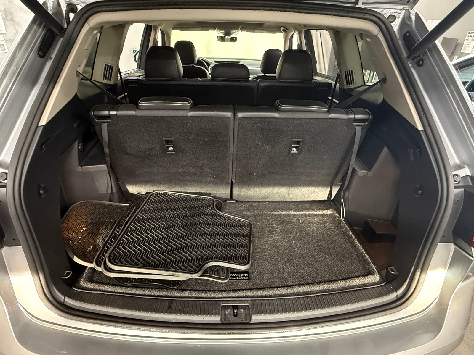 Thumbnail: 2022 Volkswagen Atlas - 6