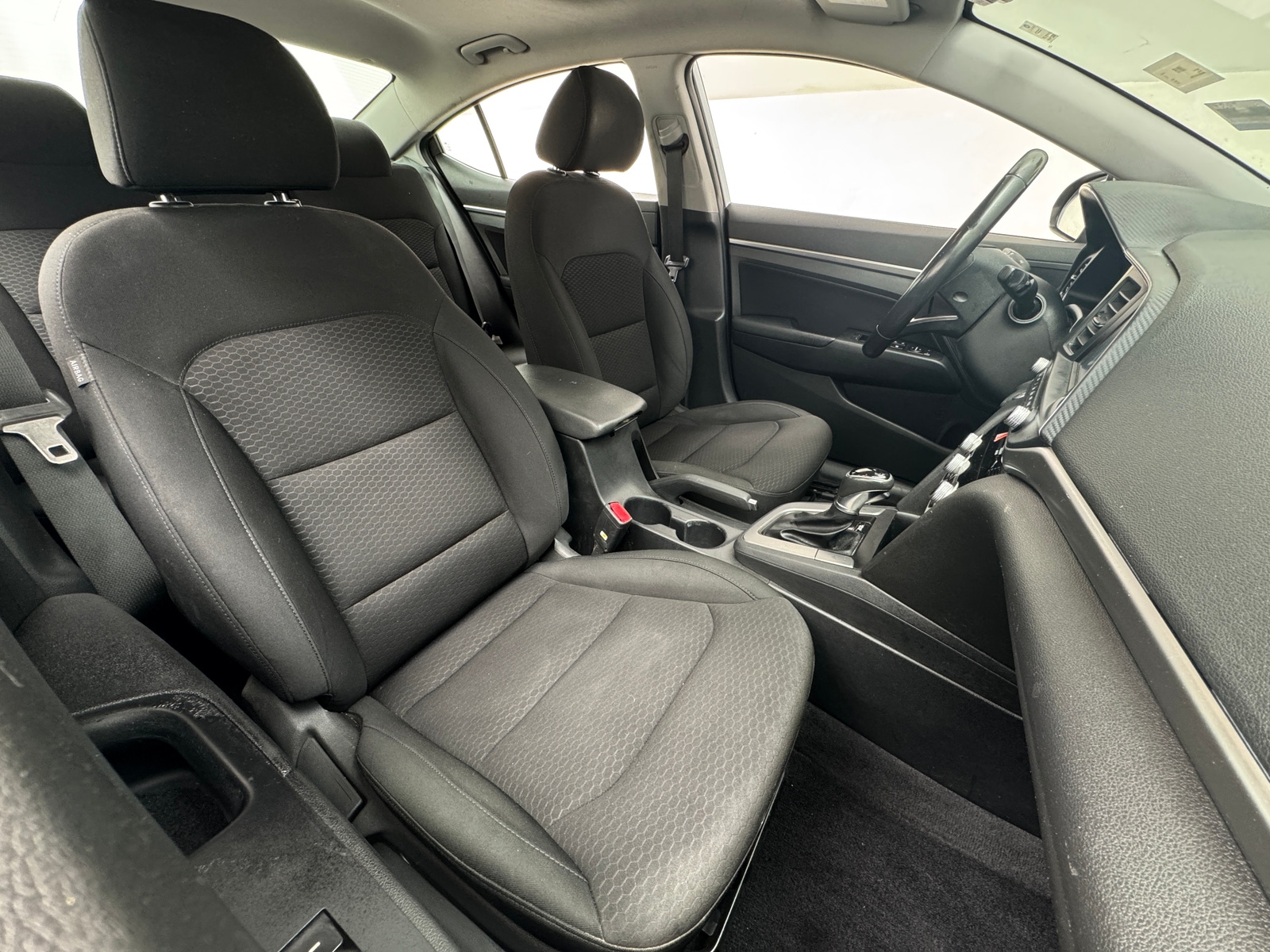 Thumbnail: 2019 Hyundai Elantra - 2