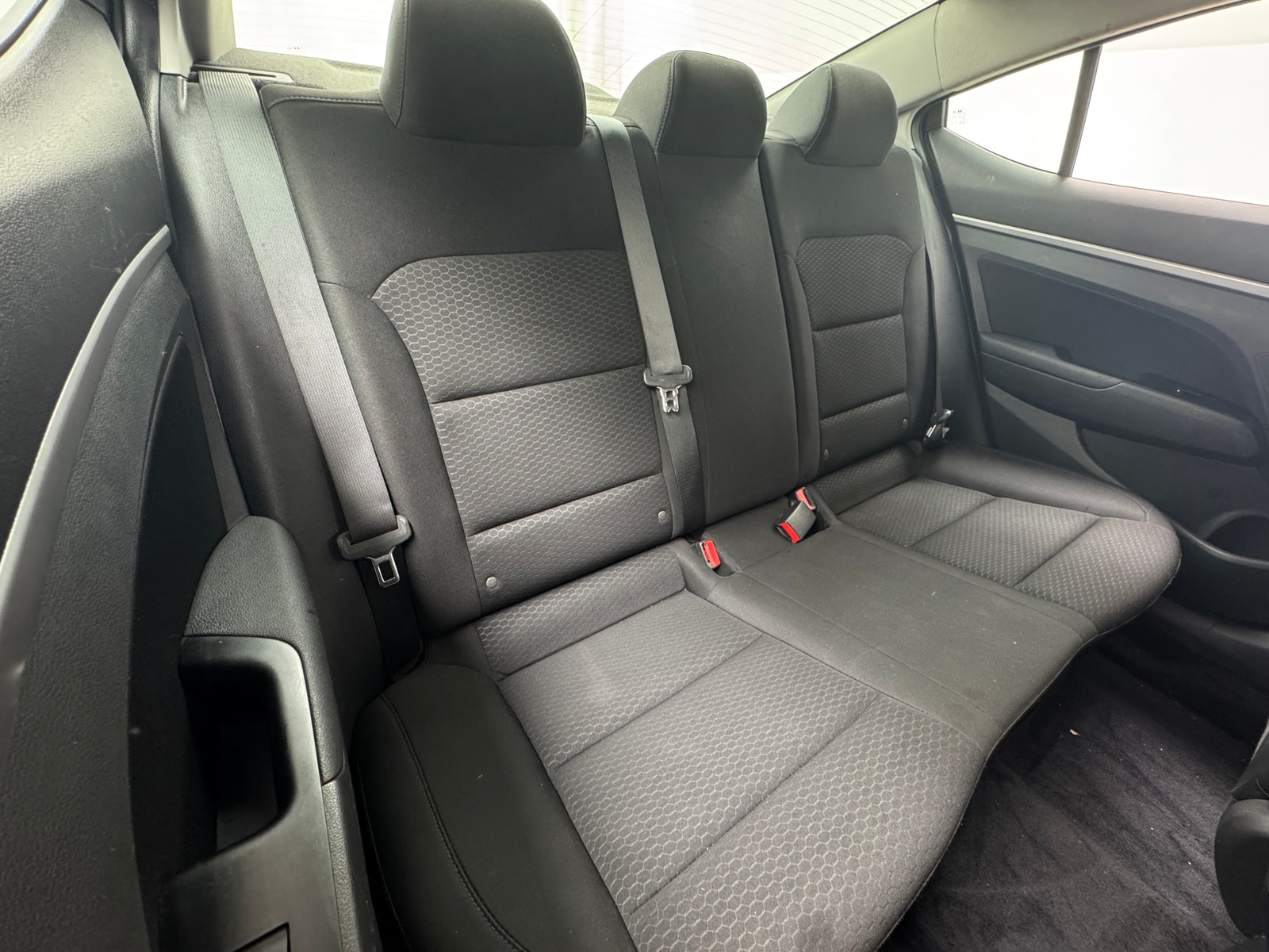 Thumbnail: 2019 Hyundai Elantra - 6