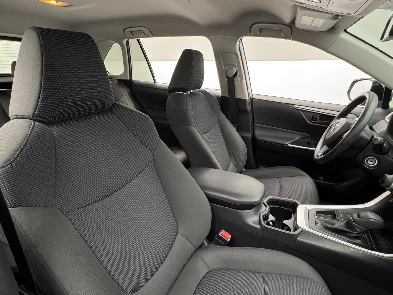 Thumbnail: 2020 Toyota RAV4 - 2