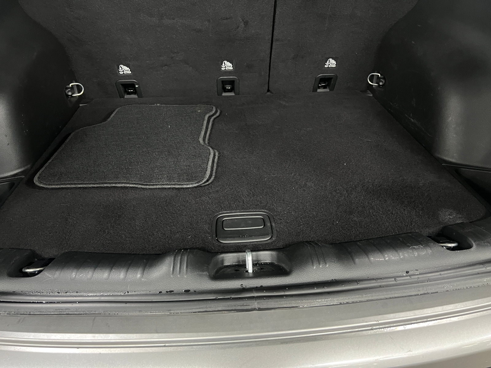 Thumbnail: 2022 Jeep Compass - 6