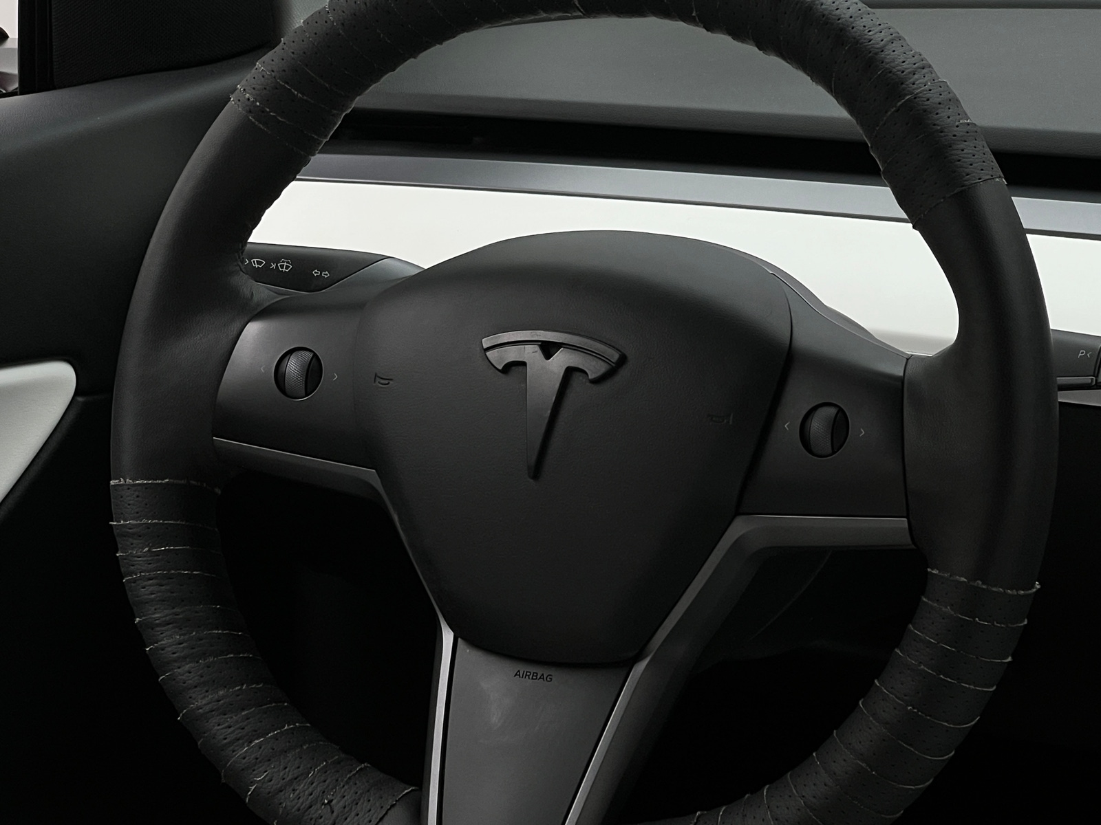 Thumbnail: 2021 Tesla Model Y - 4