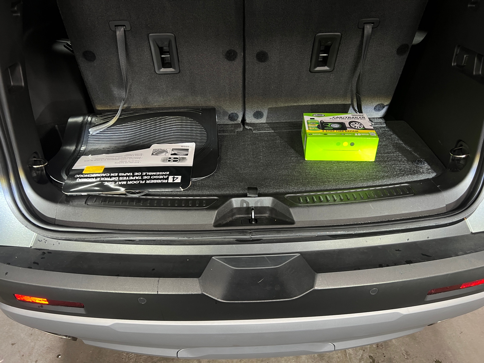 Thumbnail: 2023 GMC Acadia - 6