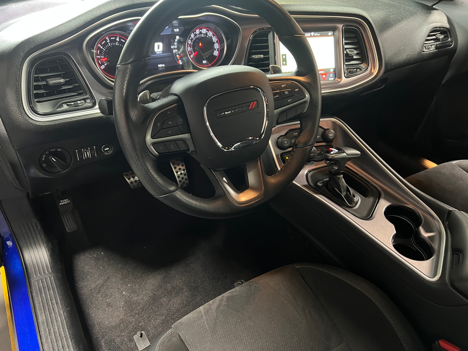 Thumbnail: 2019 Dodge Challenger - 2