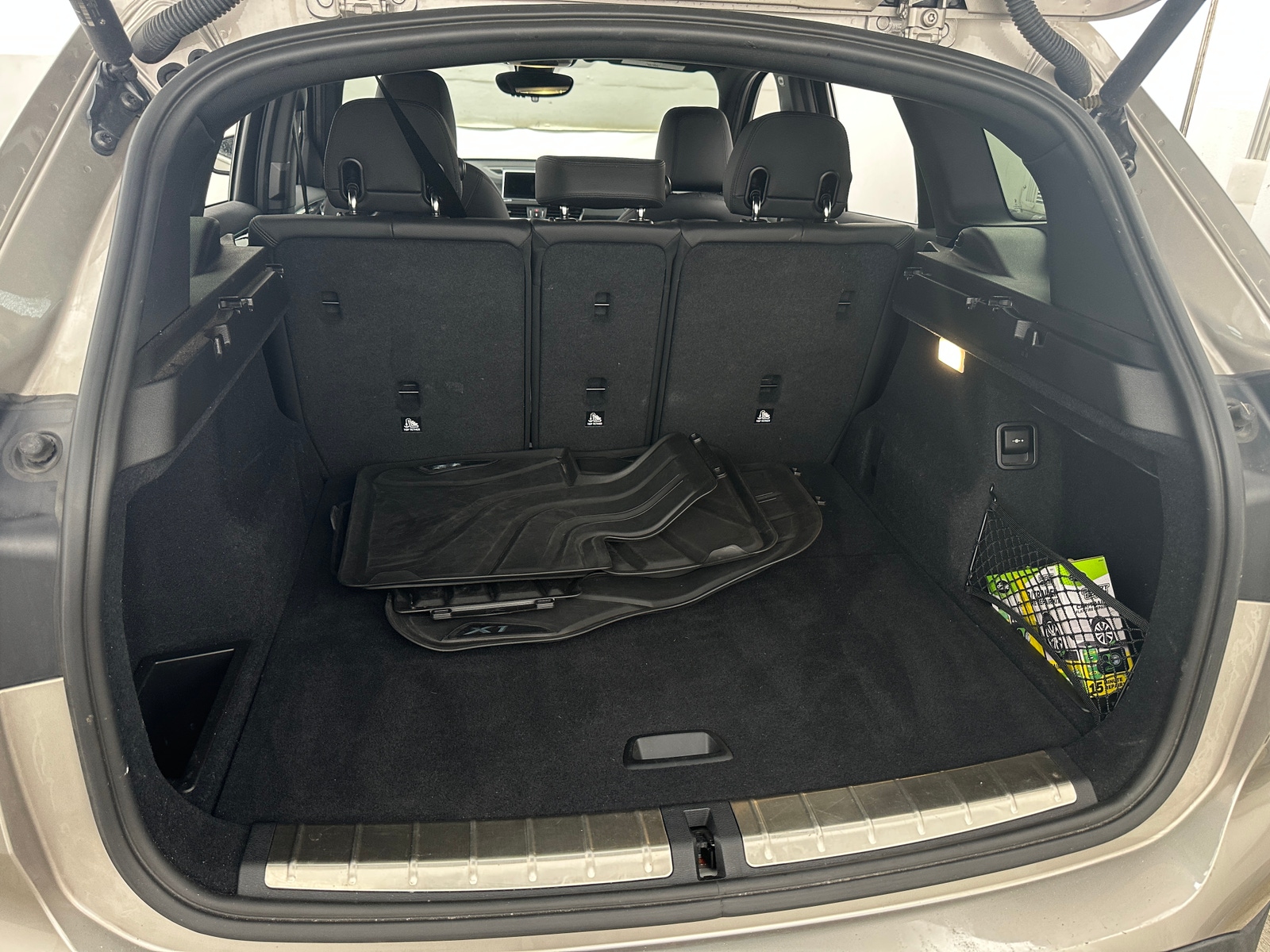 Thumbnail: 2022 BMW X1 - 6