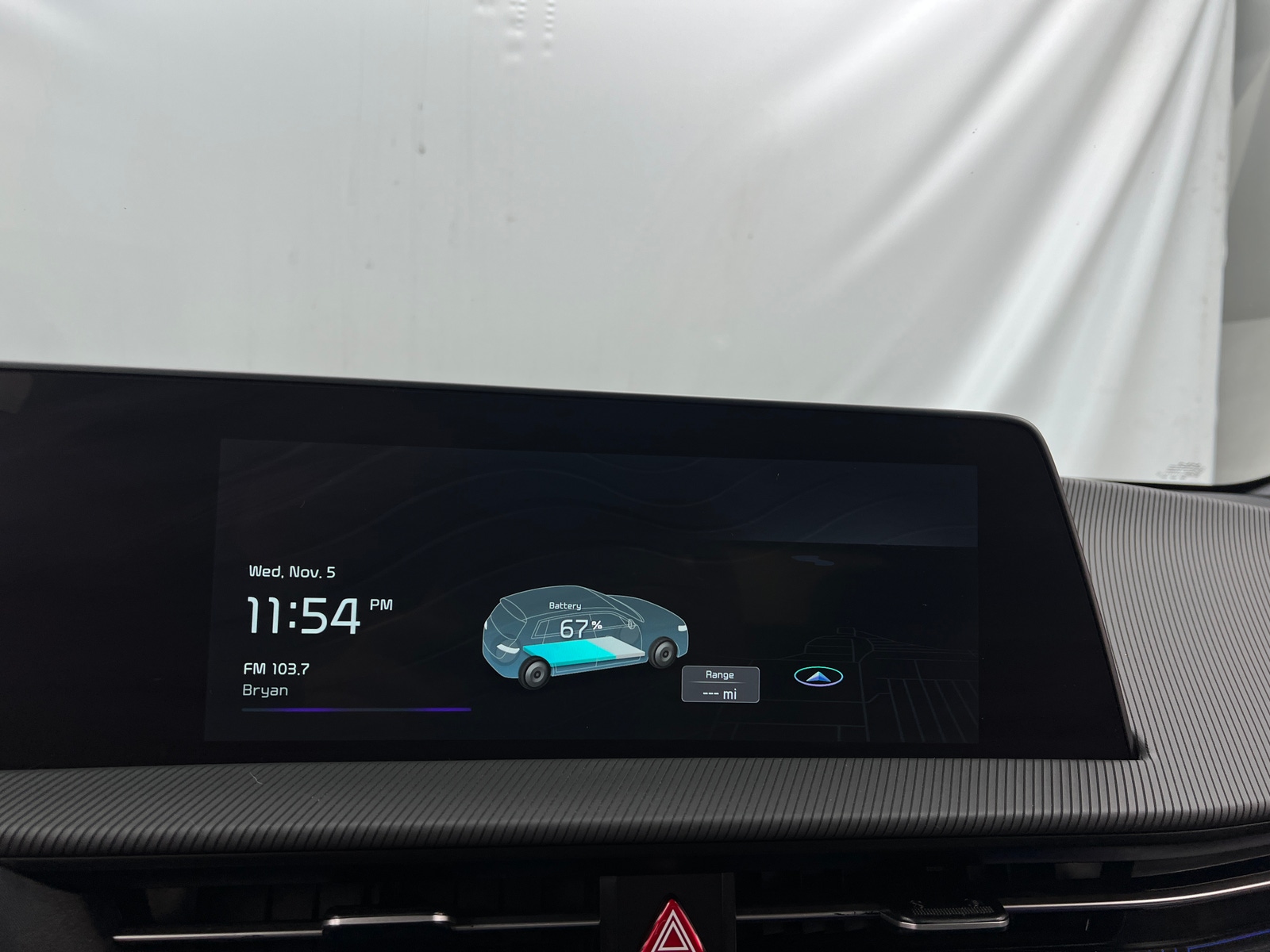 Thumbnail: 2022 Kia EV6 - 3