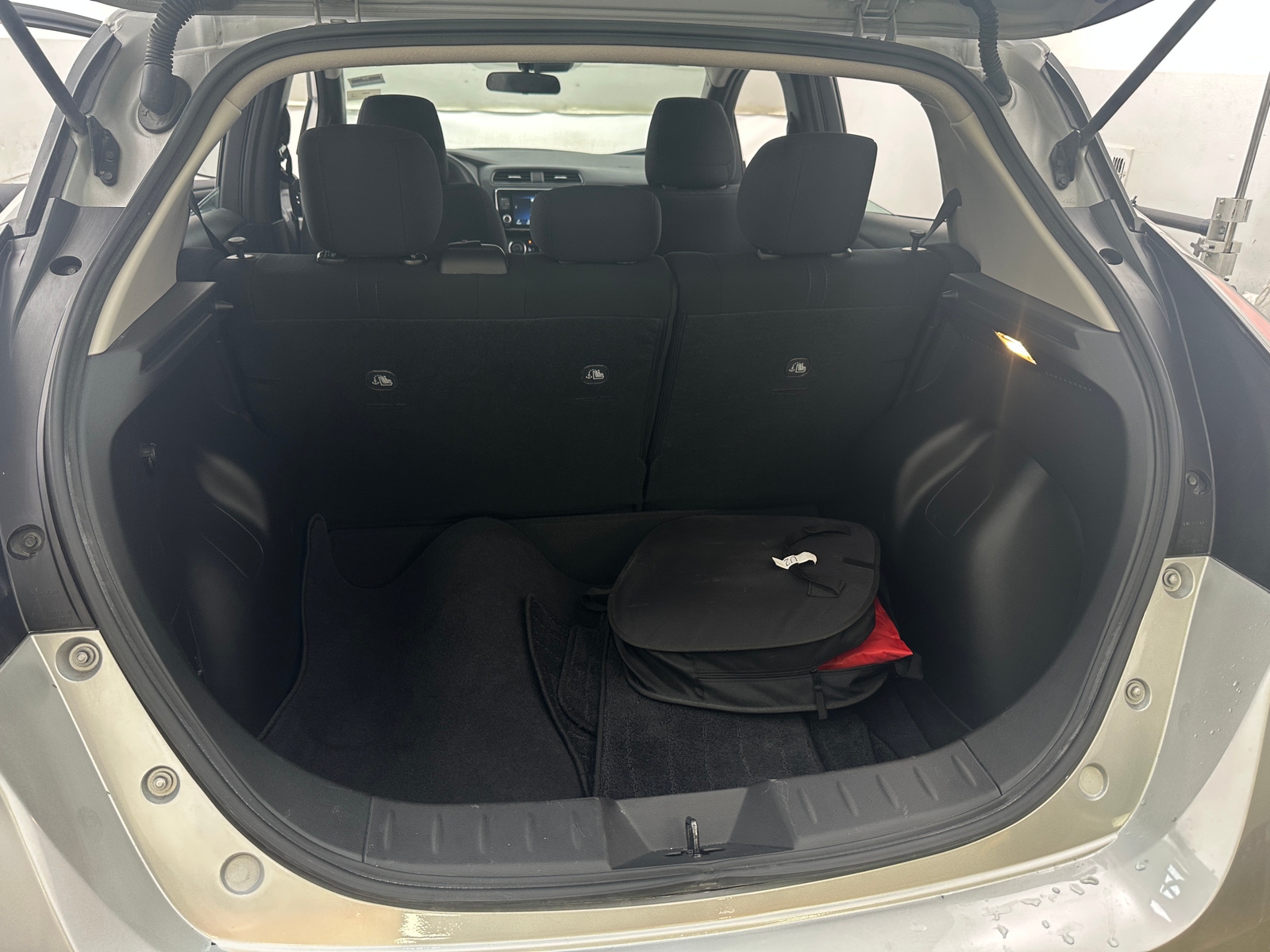 Thumbnail: 2023 Nissan Leaf - 7