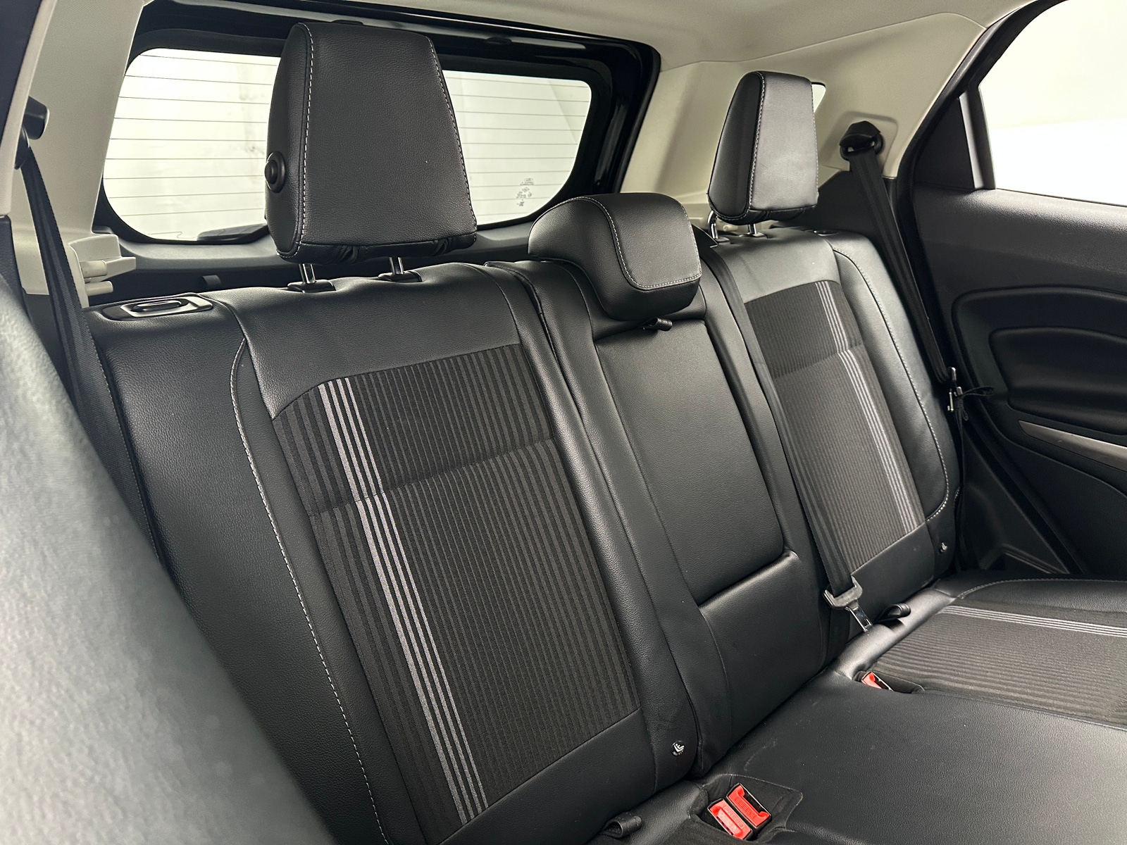 Thumbnail: 2019 Ford EcoSport - 5