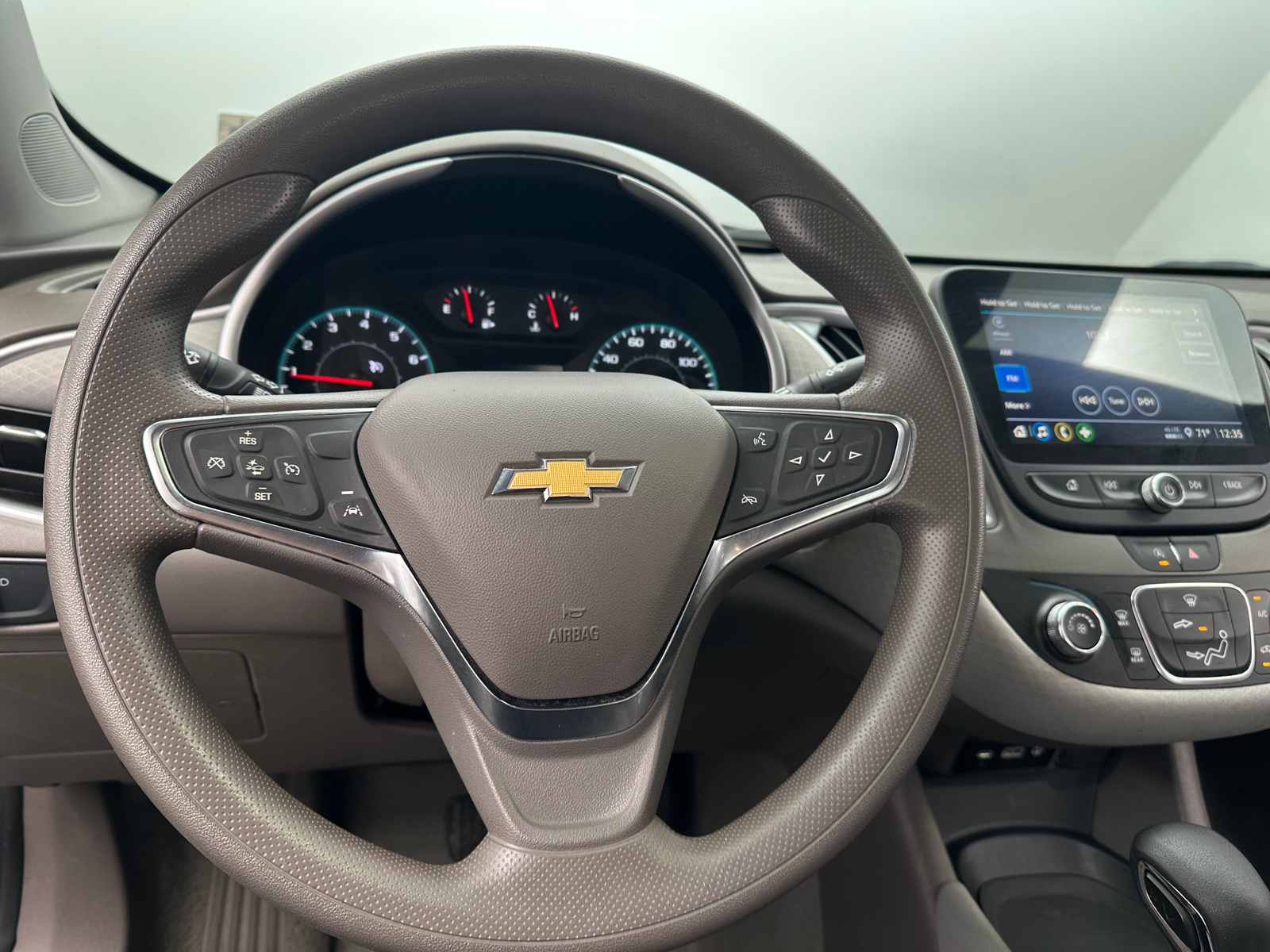 Thumbnail: 2024 Chevrolet Malibu - 5
