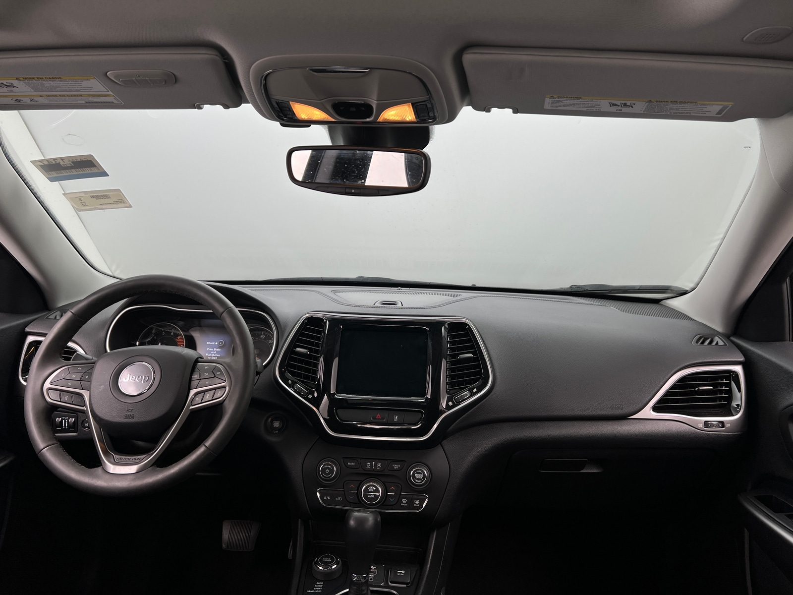 Thumbnail: 2022 Jeep Cherokee - 2