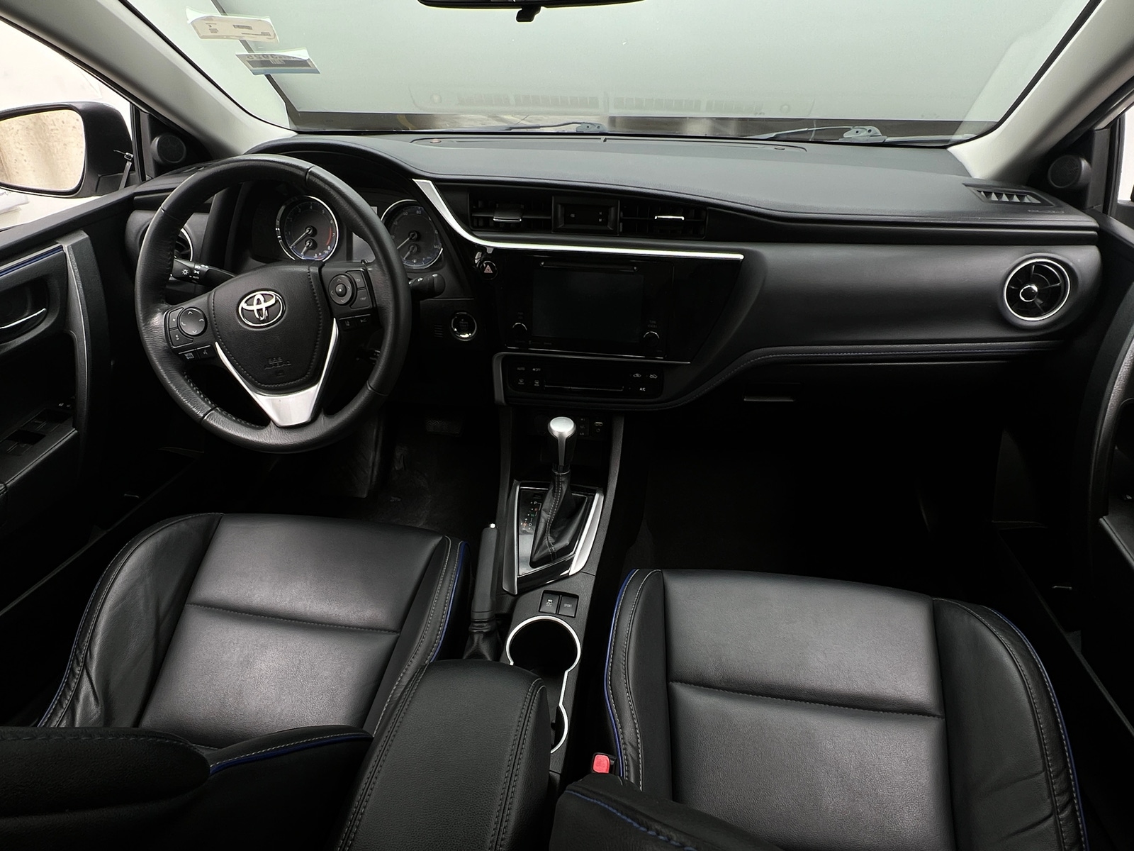 Thumbnail: 2018 Toyota Corolla - 3