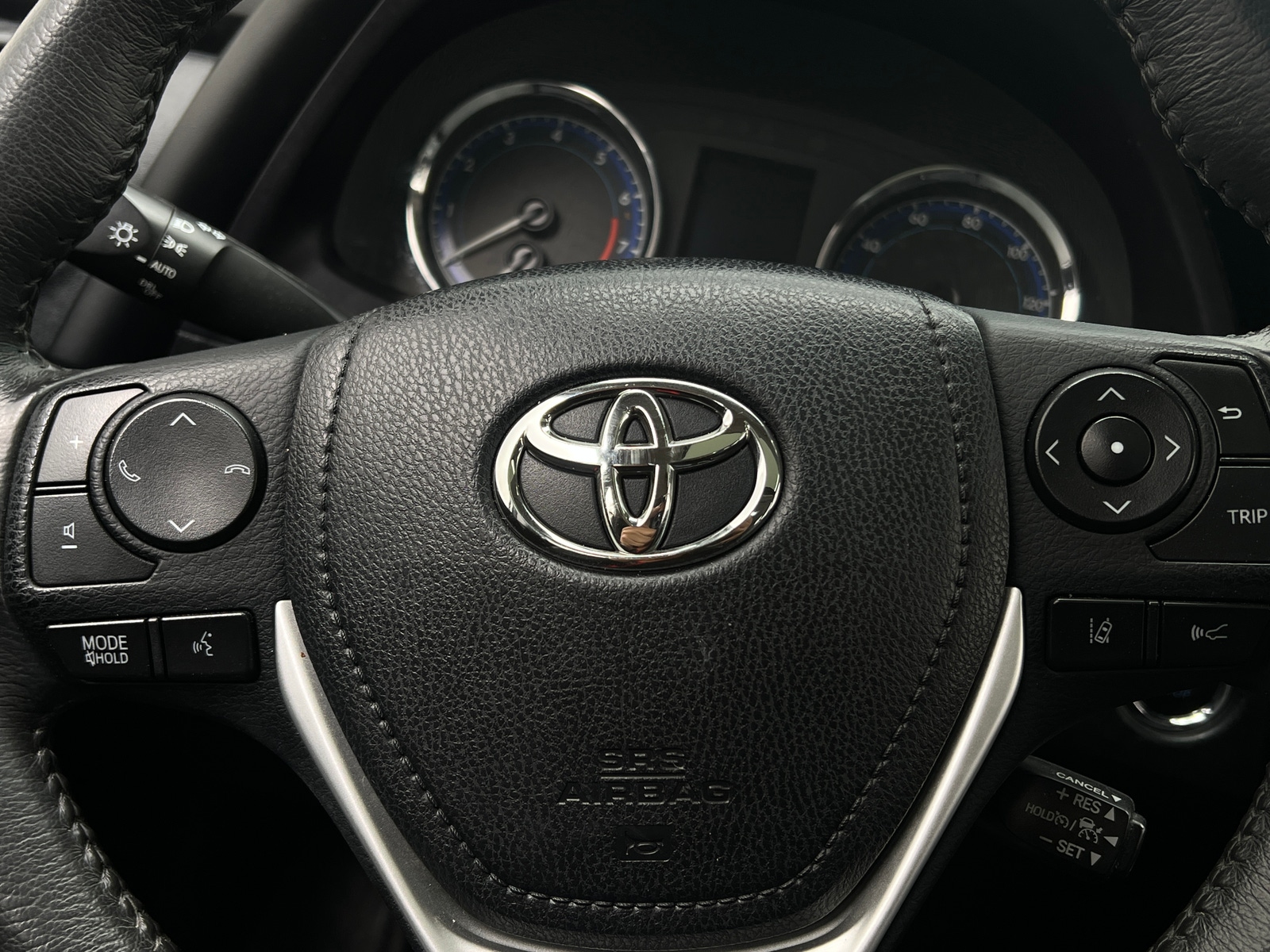 Thumbnail: 2018 Toyota Corolla - 5