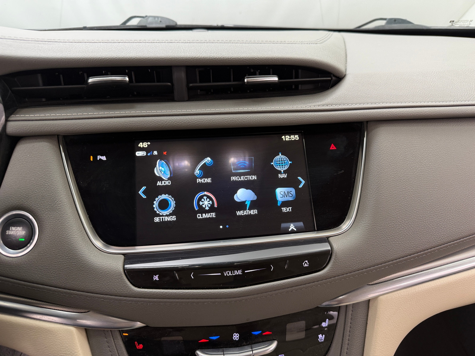 Thumbnail: 2018 Cadillac XT5 - 3