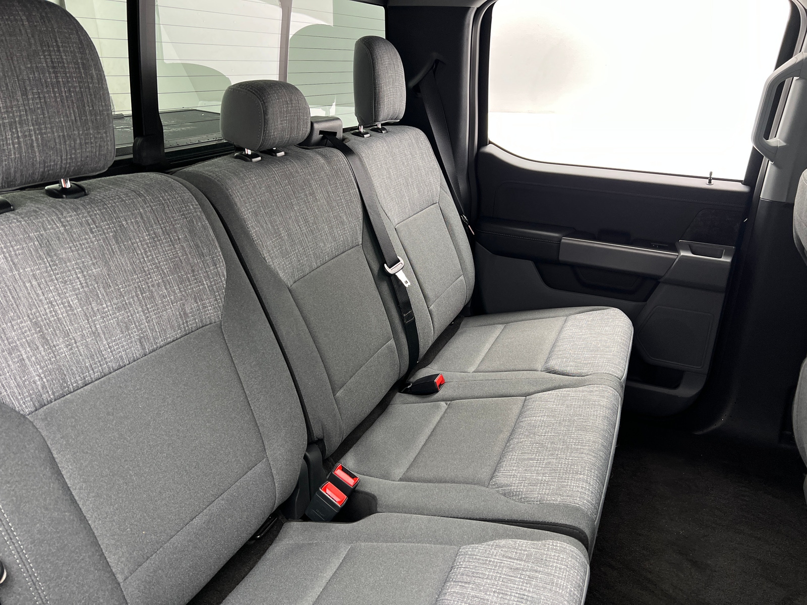 Thumbnail: 2022 Ford Econoline - 6