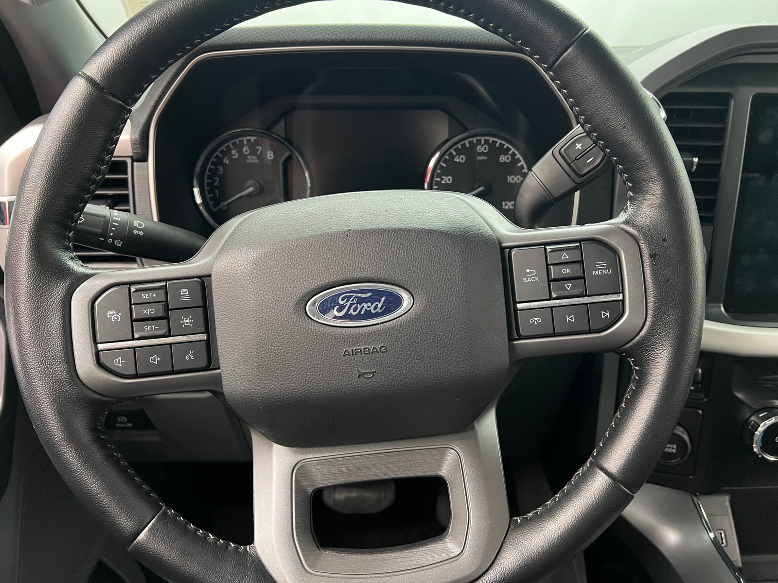 Thumbnail: 2022 Ford Econoline - 5