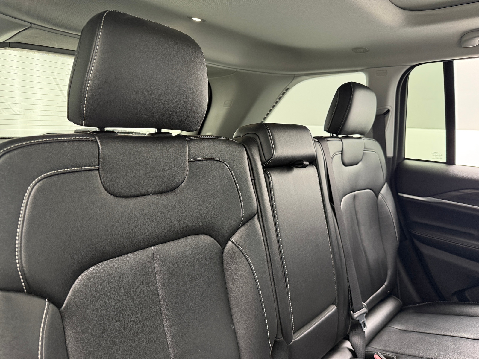 Thumbnail: 2023 Jeep Grand Cherokee - 5