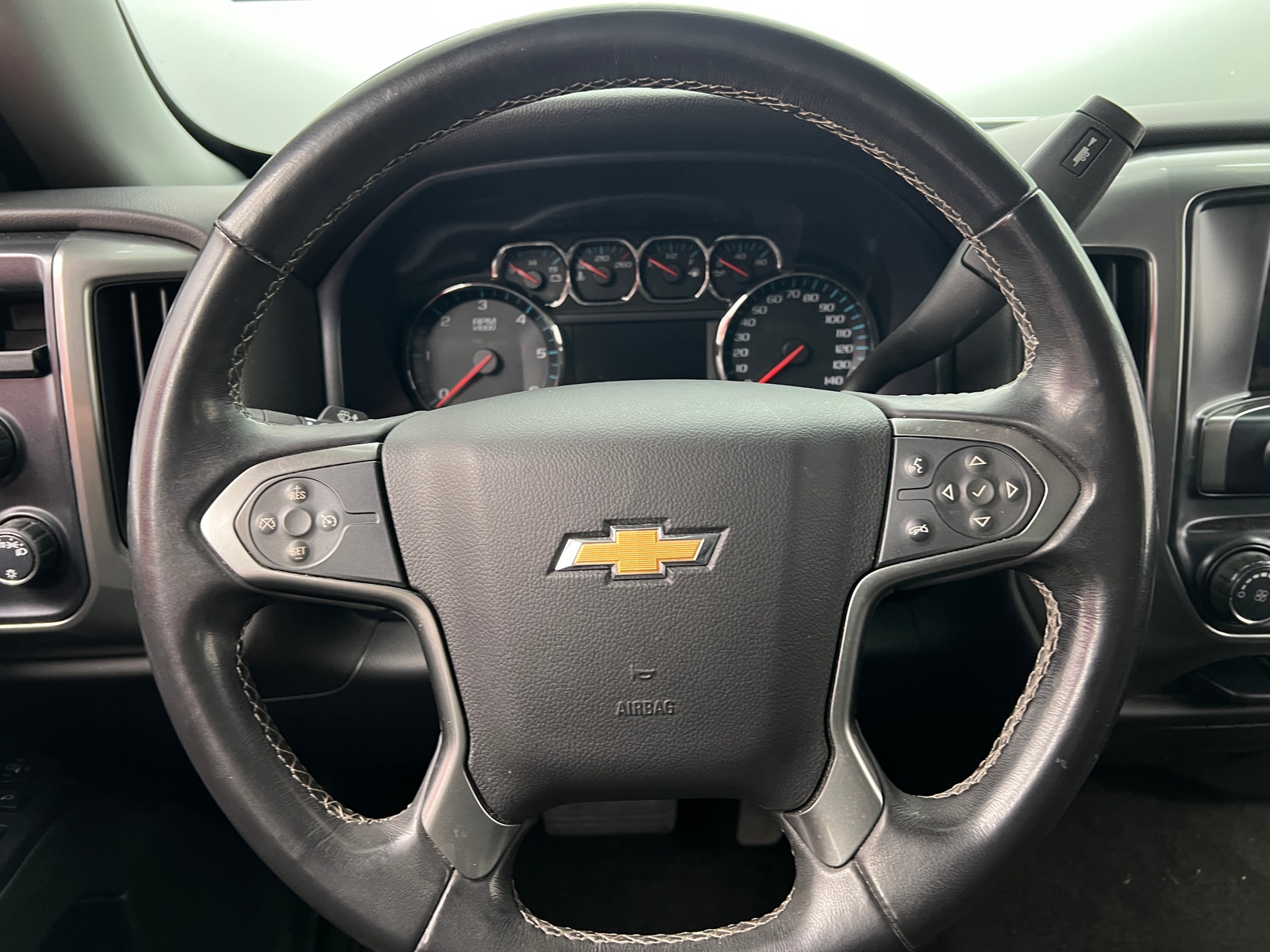 Thumbnail: 2018 Chevrolet Silverado 1500 - 5