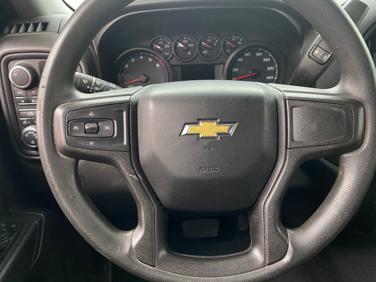 Thumbnail: 2021 Chevrolet Silverado 1500 - 5