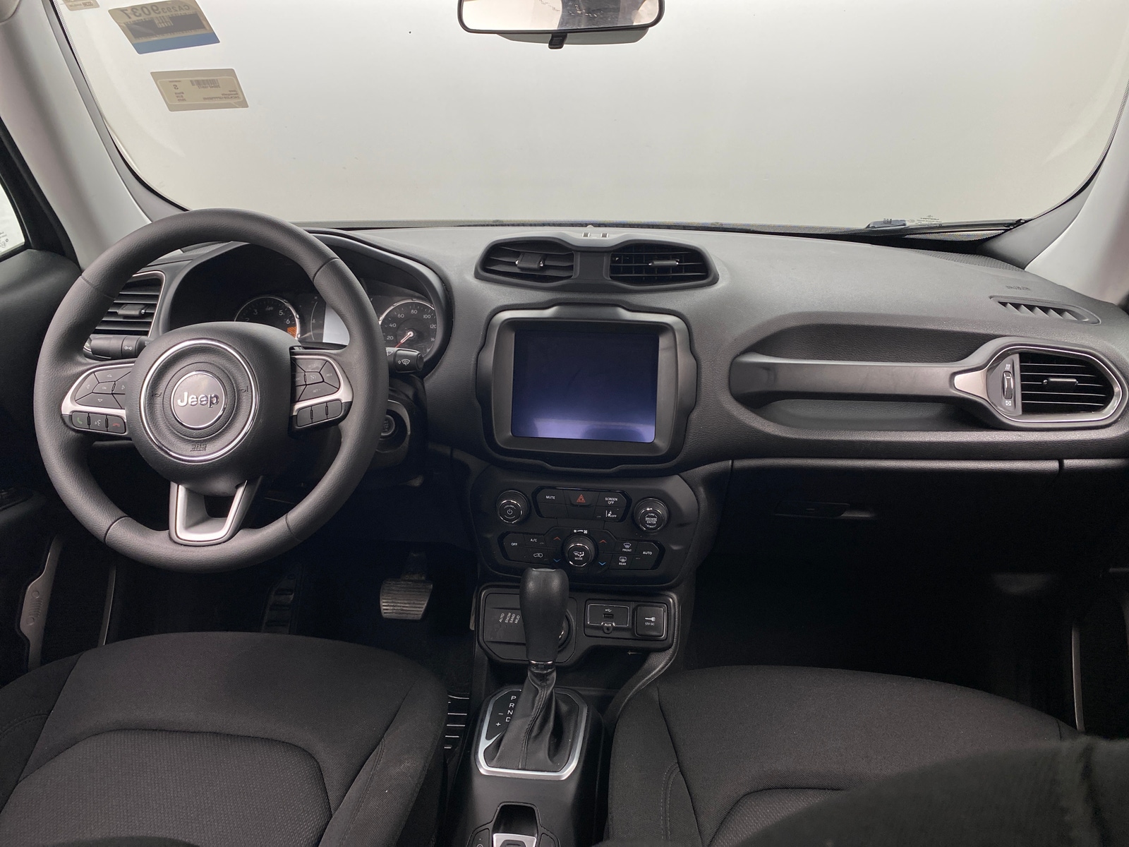 Thumbnail: 2023 Jeep Renegade - 3