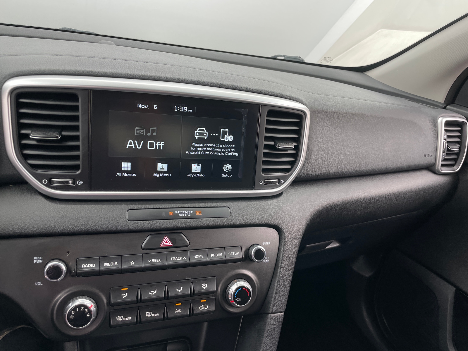 Thumbnail: 2021 Kia Sportage - 4