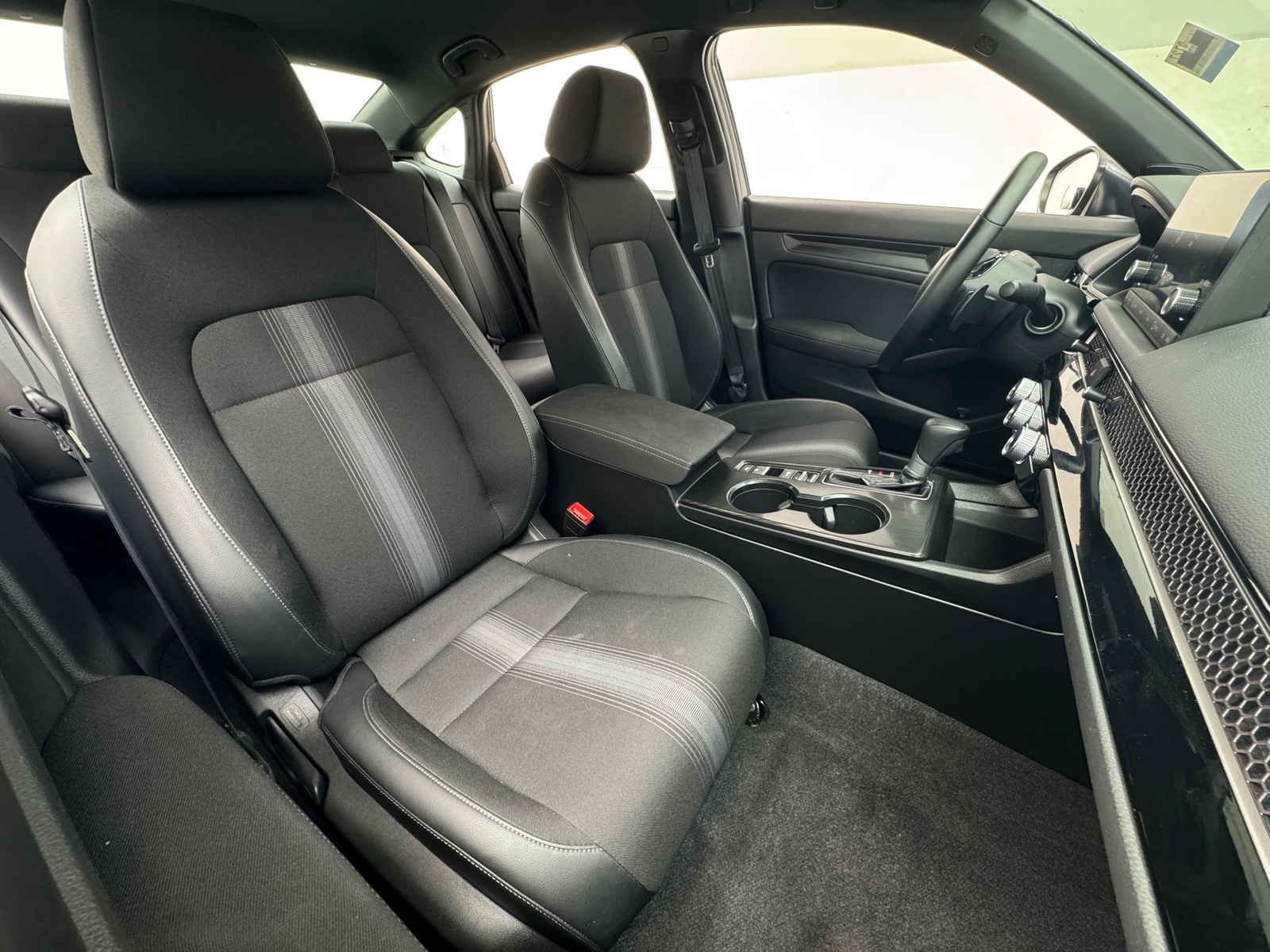 Thumbnail: 2024 Honda Civic - 2