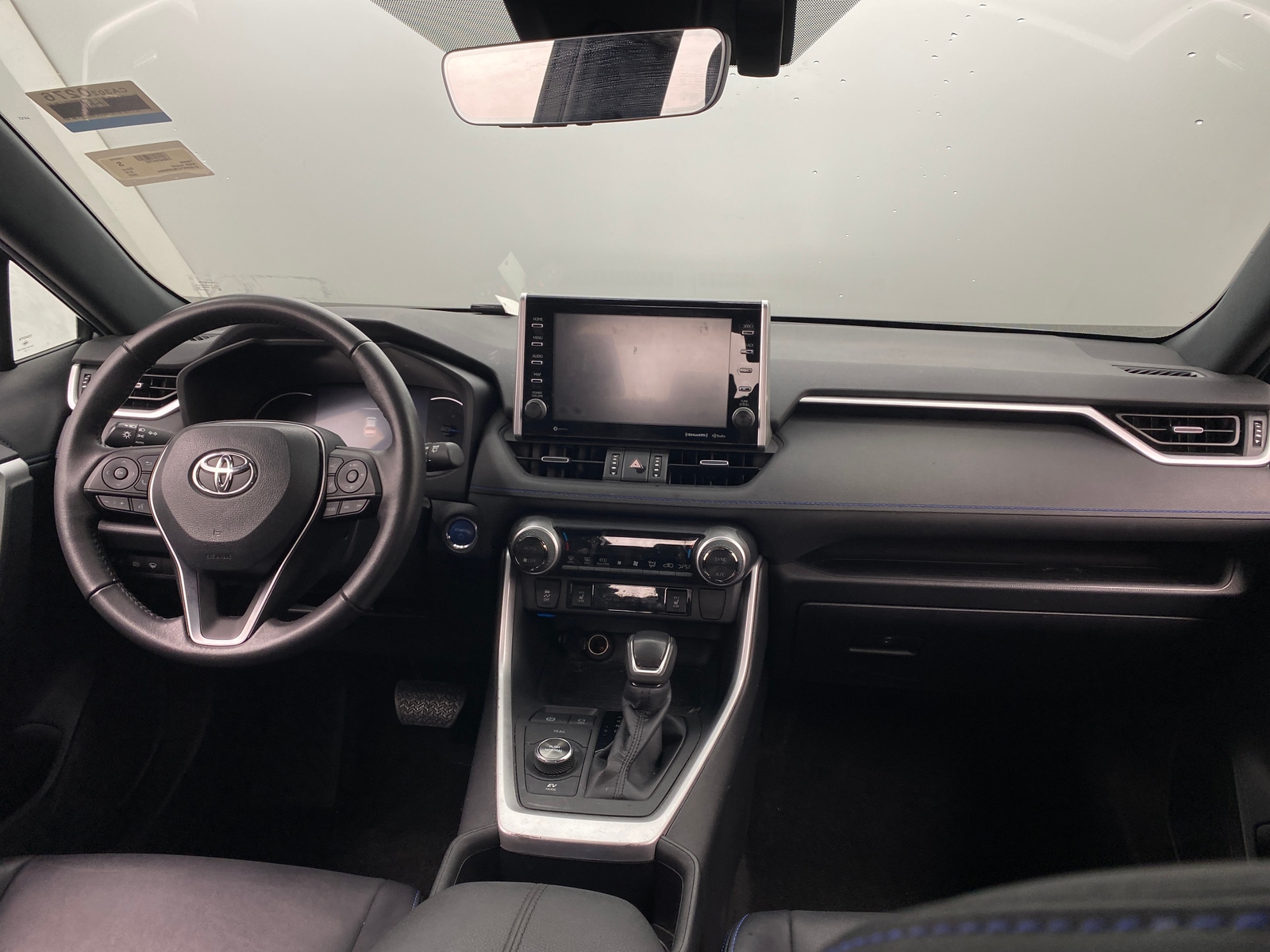 Thumbnail: 2022 Toyota RAV4 - 2