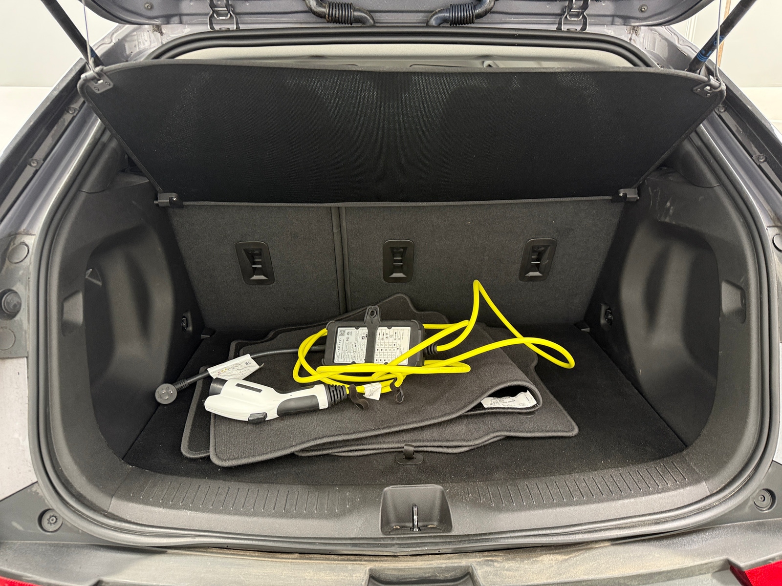 Thumbnail: 2023 Chevrolet Bolt EUV - 7