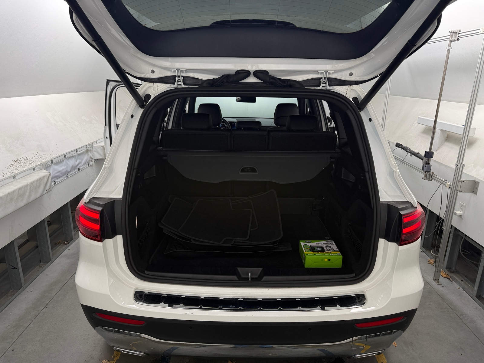 Thumbnail: 2025 Mercedes-Benz GLB - 6