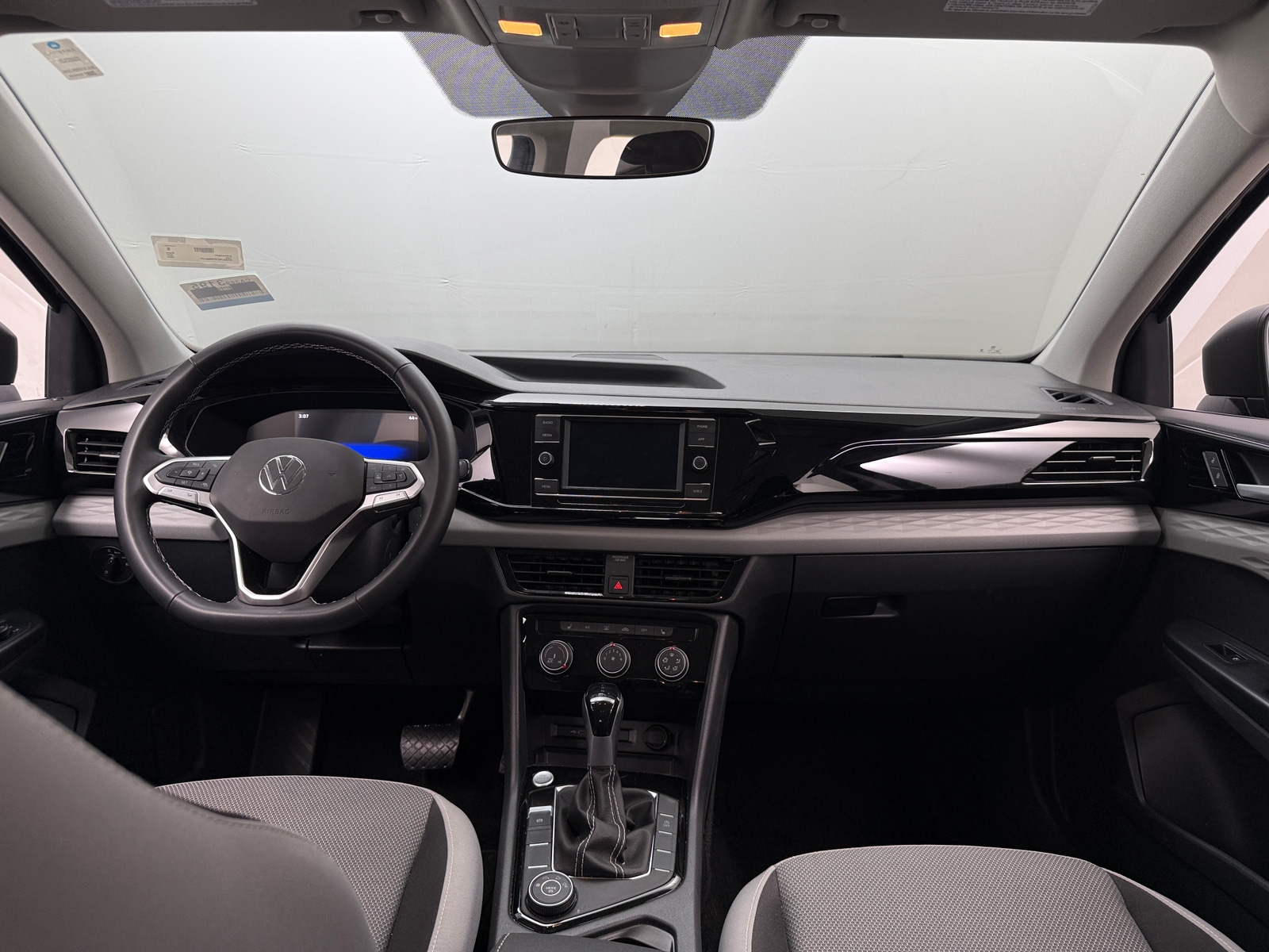 Thumbnail: 2024 Volkswagen Taos - 3