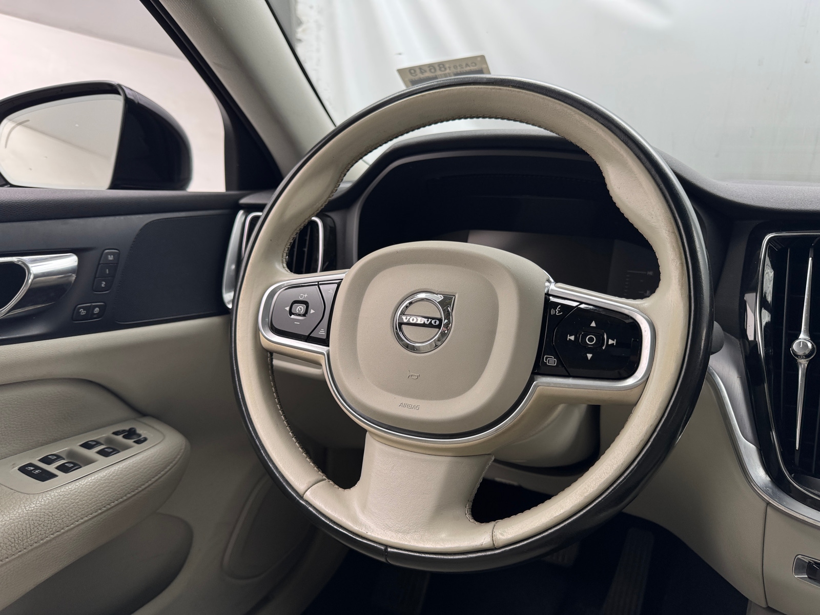 Thumbnail: 2019 Volvo S60 - 4