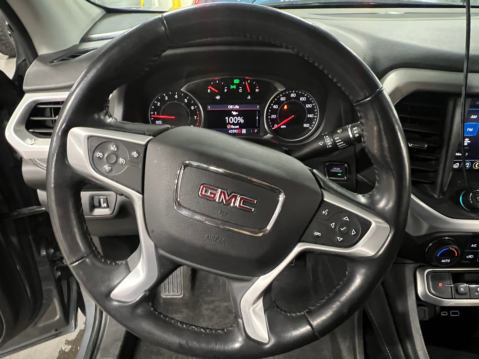 Thumbnail: 2022 GMC Acadia - 4