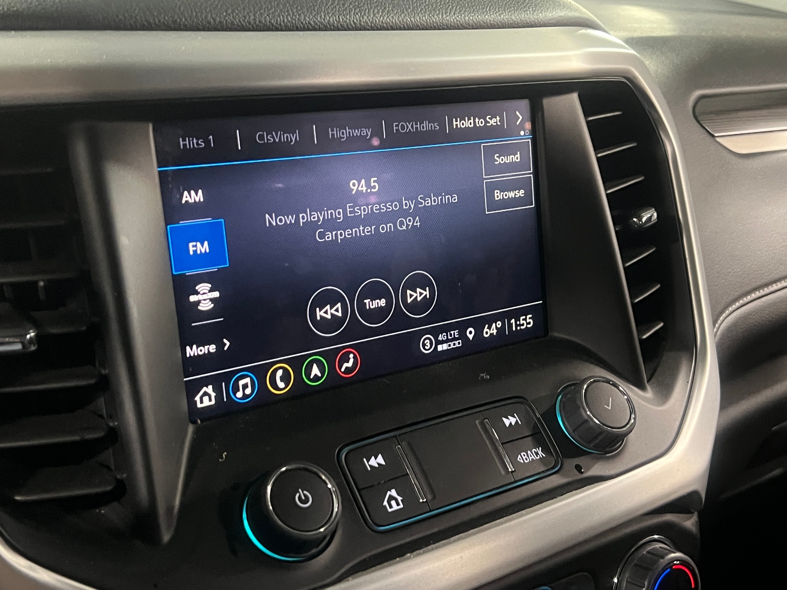 Thumbnail: 2022 GMC Acadia - 3